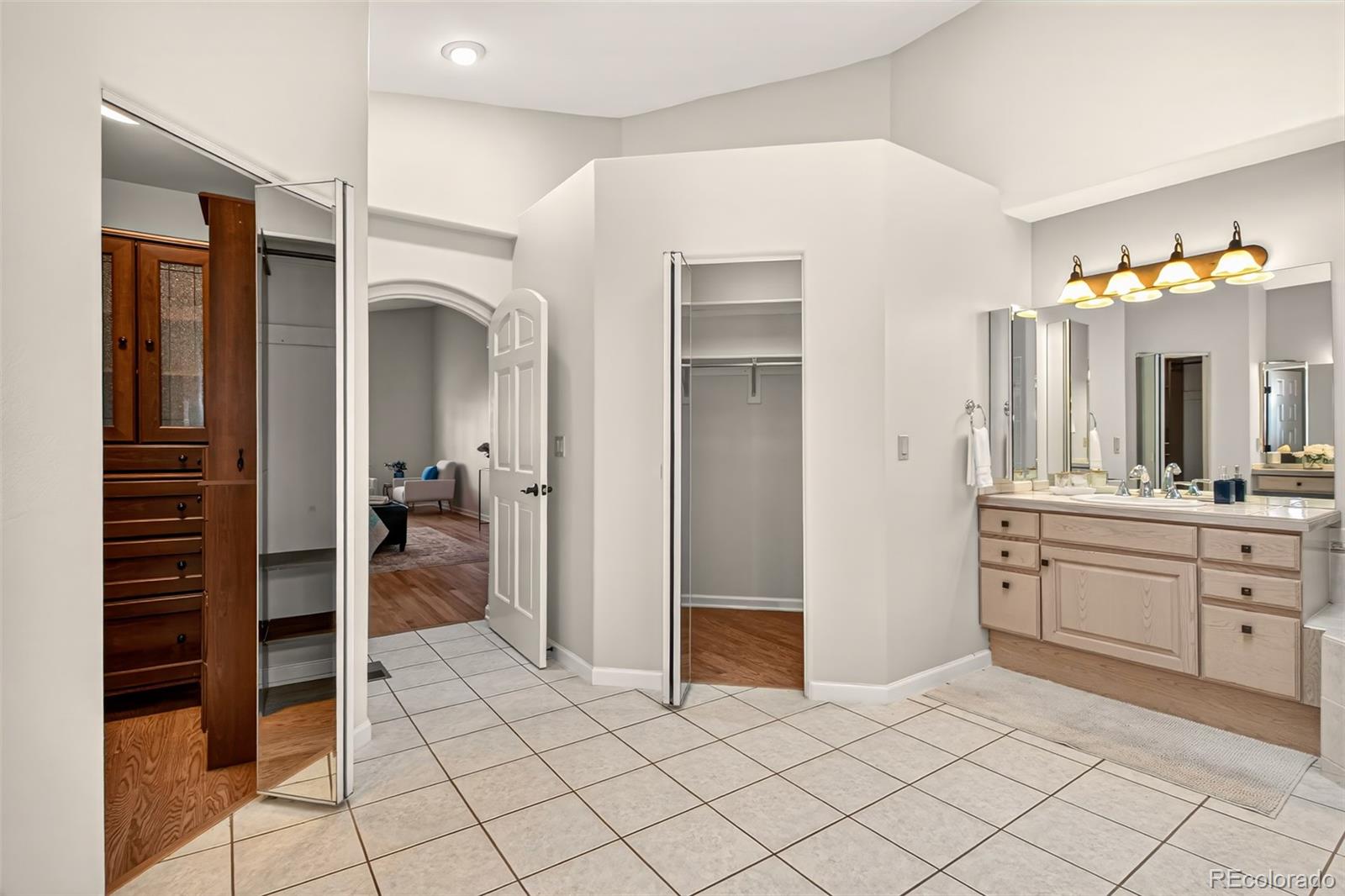 MLS Image #22 for 5150  vista del norte point,colorado springs, Colorado