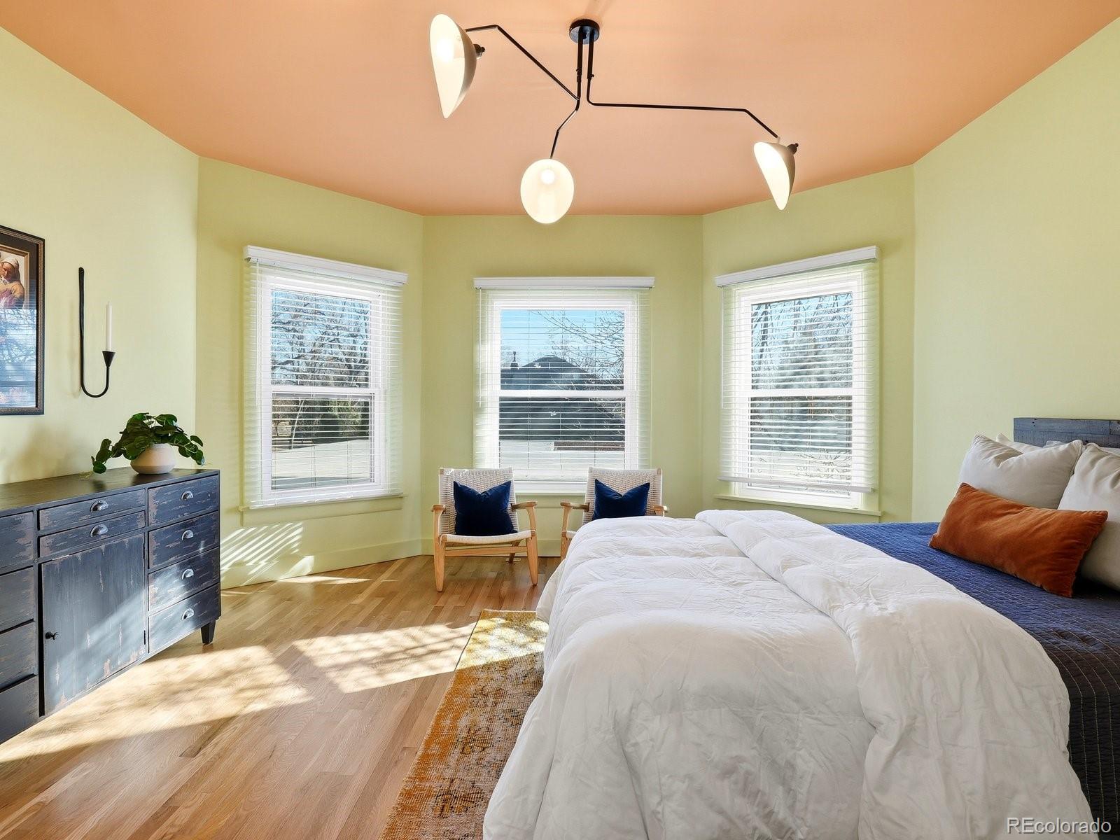 MLS Image #22 for 935  monaco parkway,denver, Colorado