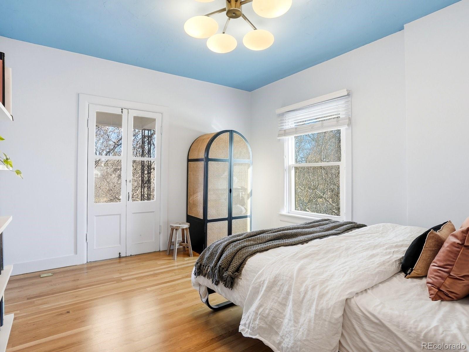 MLS Image #24 for 935  monaco parkway,denver, Colorado