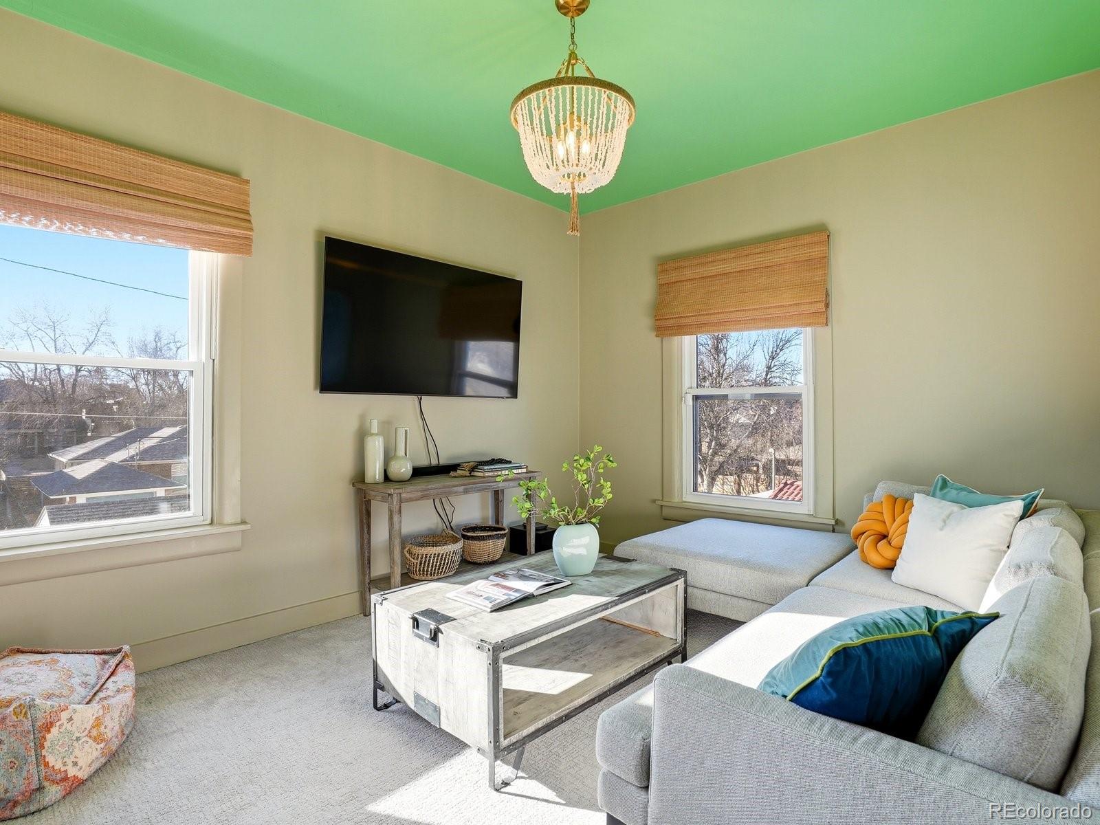 MLS Image #28 for 935  monaco parkway,denver, Colorado