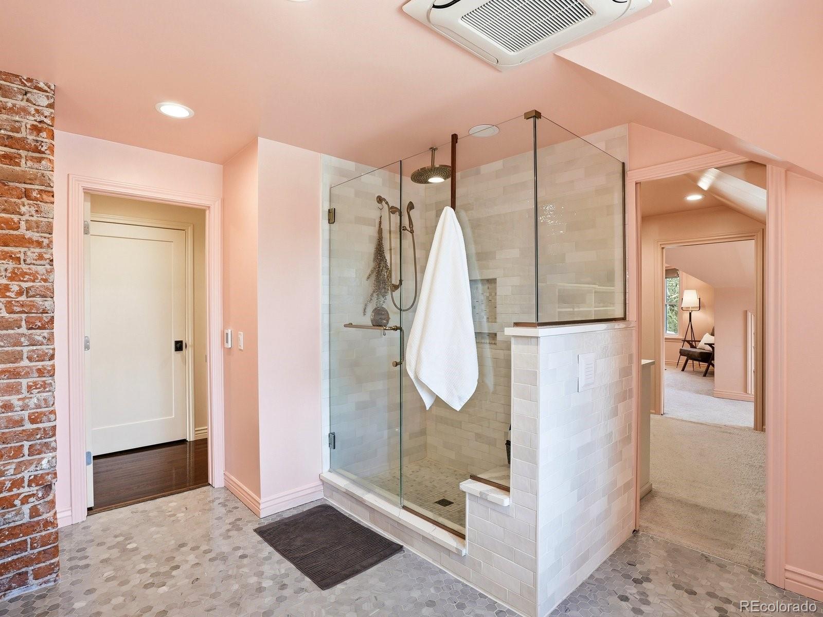 MLS Image #37 for 935  monaco parkway,denver, Colorado