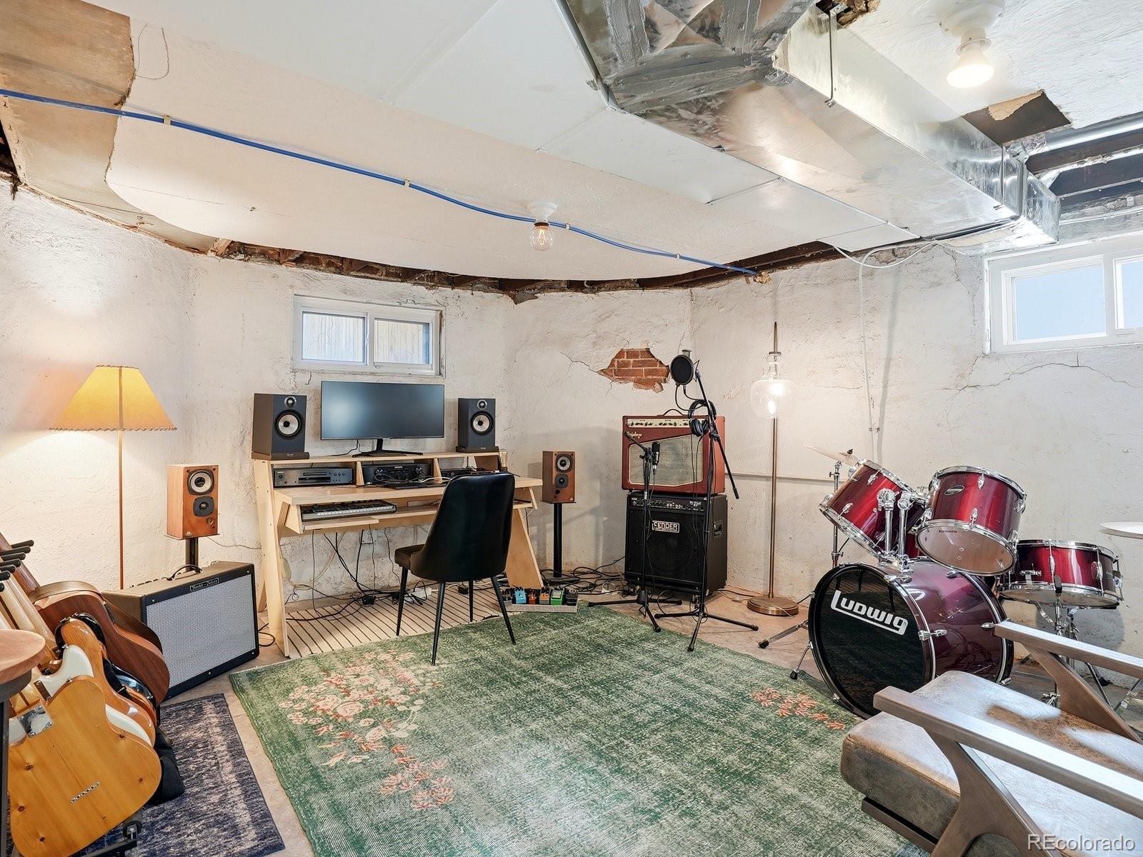 MLS Image #41 for 935  monaco parkway,denver, Colorado