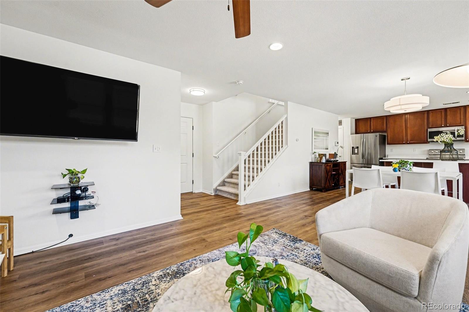 MLS Image #3 for 1949 w 52nd place,denver, Colorado