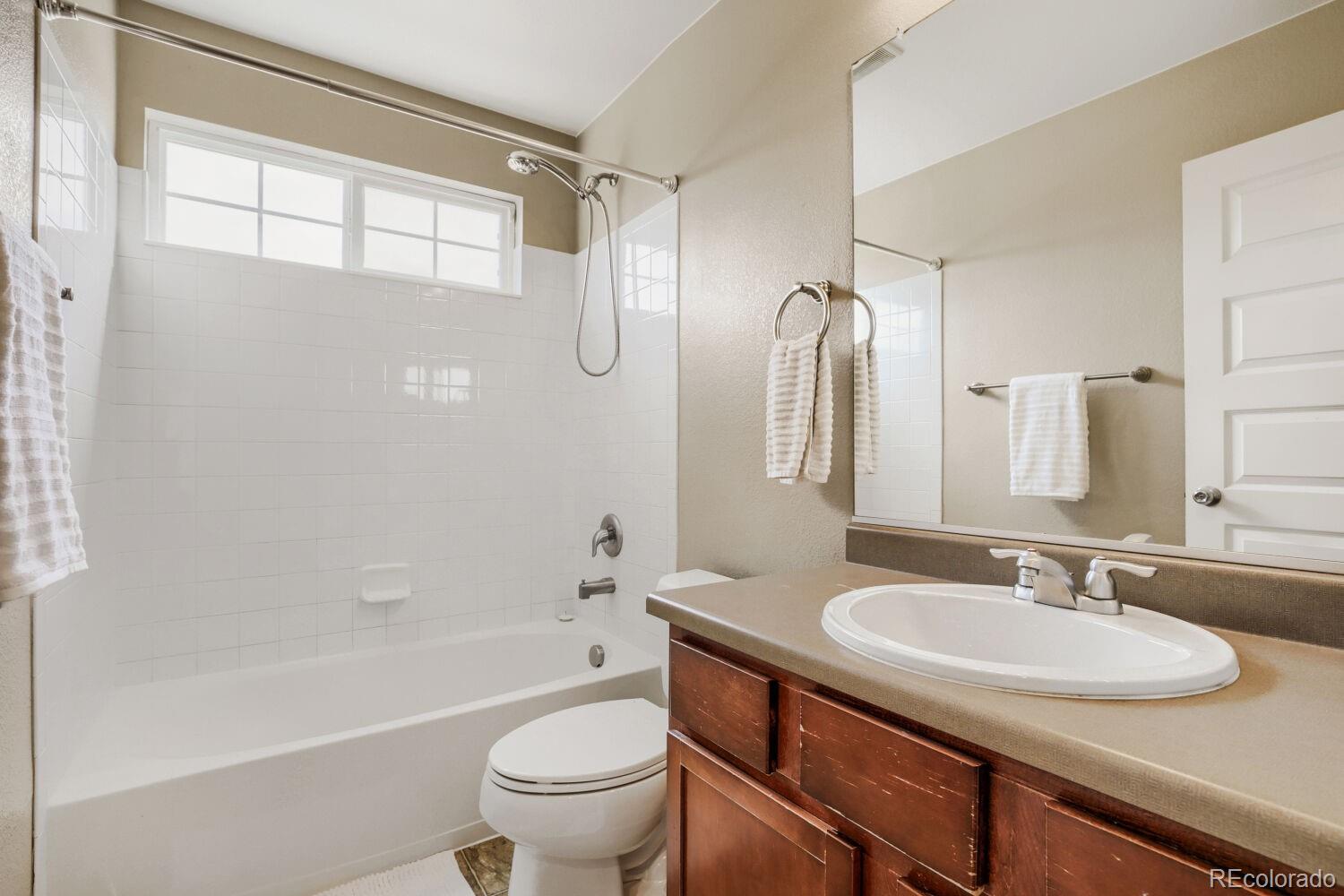 MLS Image #27 for 25283 e 2nd avenue,aurora, Colorado
