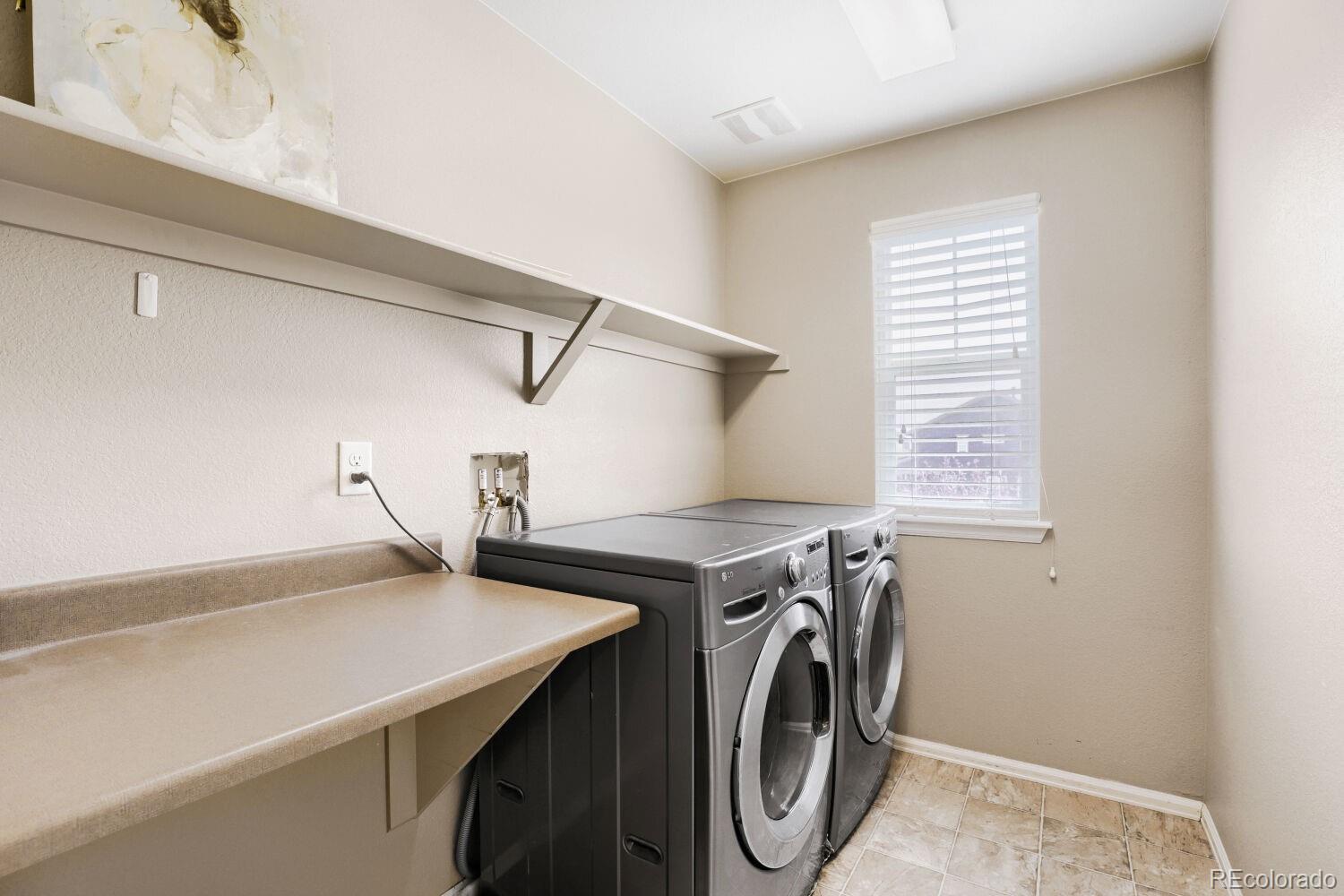 MLS Image #28 for 25283 e 2nd avenue,aurora, Colorado