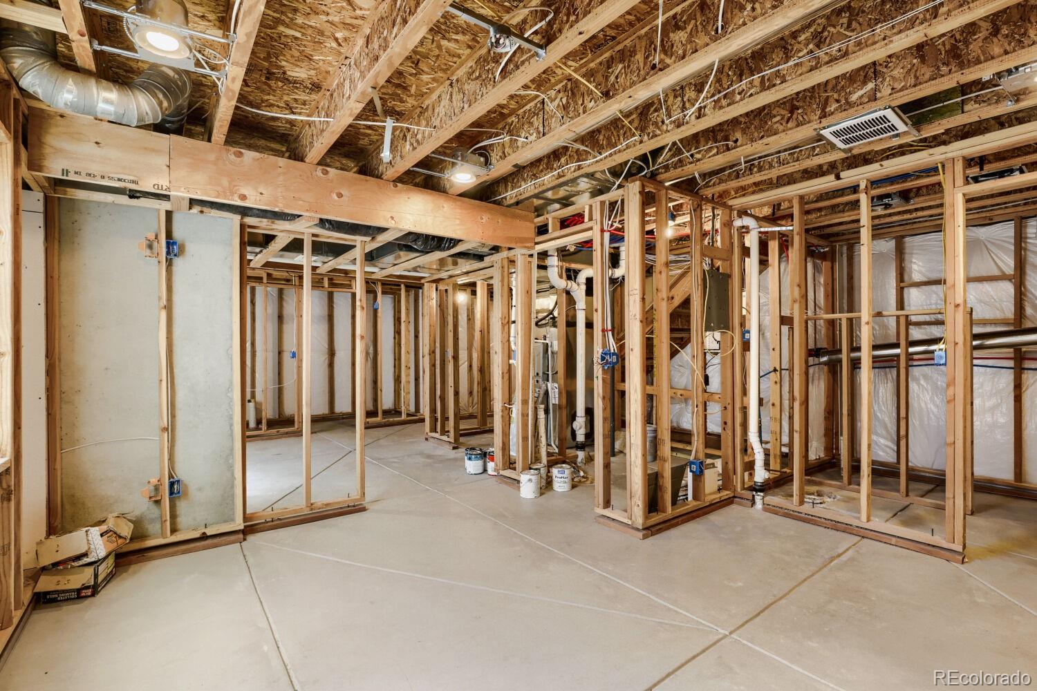 MLS Image #29 for 25283 e 2nd avenue,aurora, Colorado