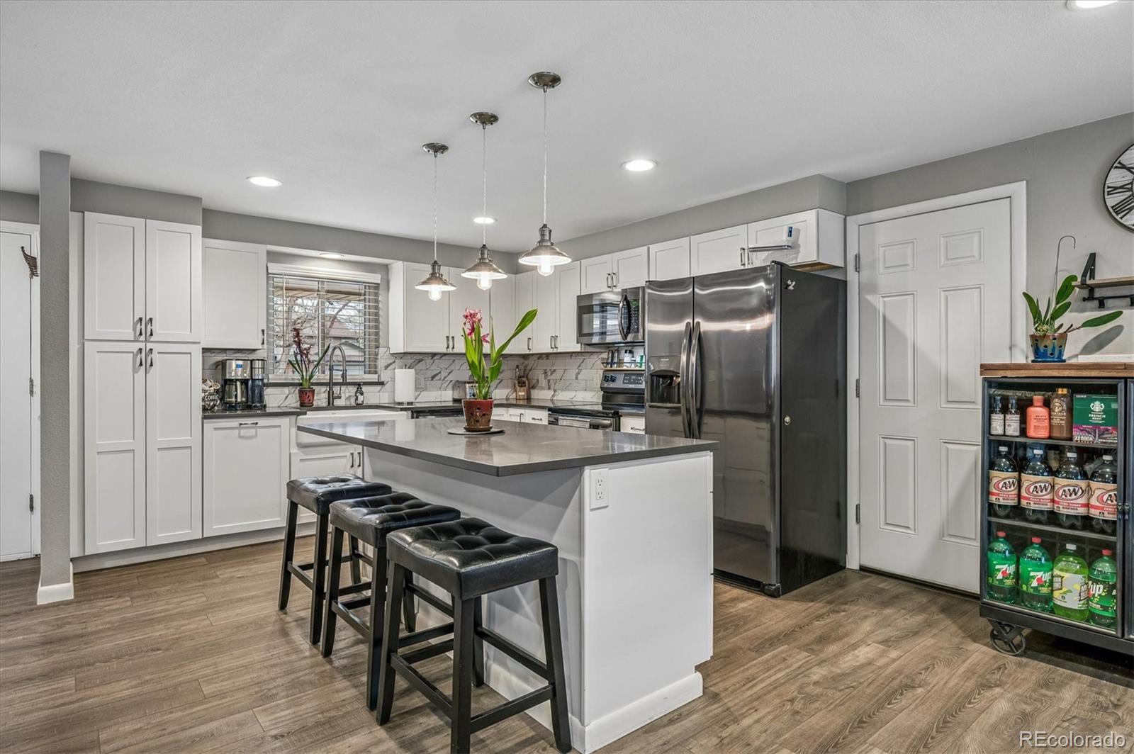 MLS Image #5 for 2722 s webster street,denver, Colorado