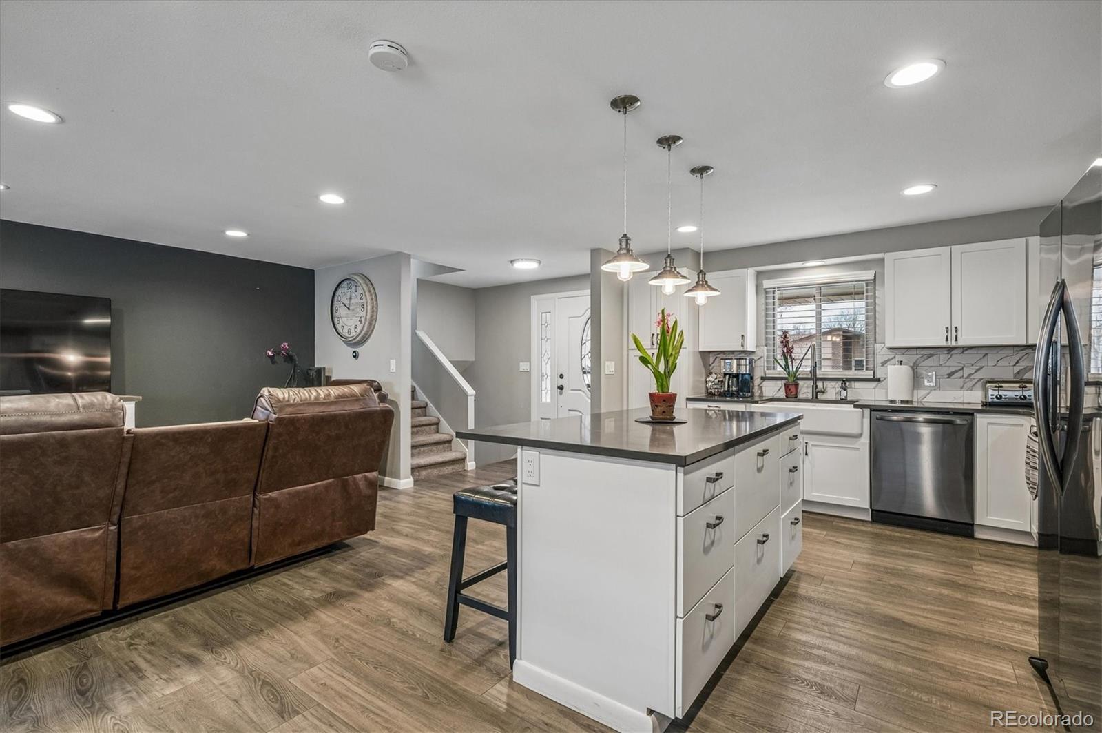 MLS Image #6 for 2722 s webster street,denver, Colorado