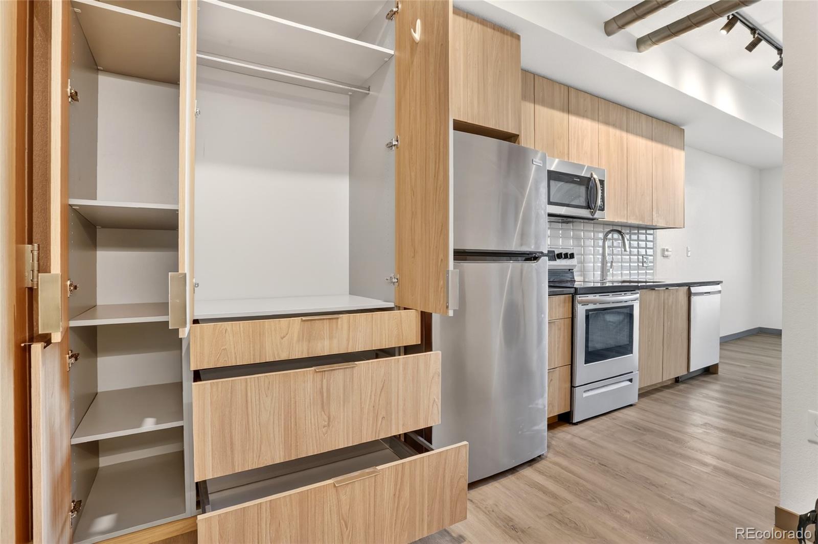 MLS Image #15 for 603 n inca street 411,denver, Colorado