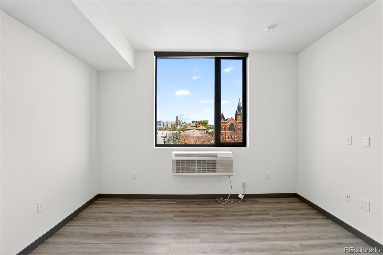 MLS Image #4 for 603 n inca street 411,denver, Colorado