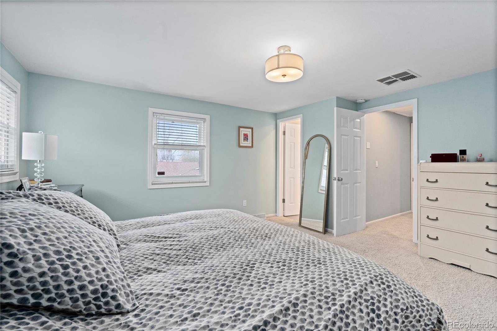 MLS Image #22 for 3966 s magnolia way,denver, Colorado