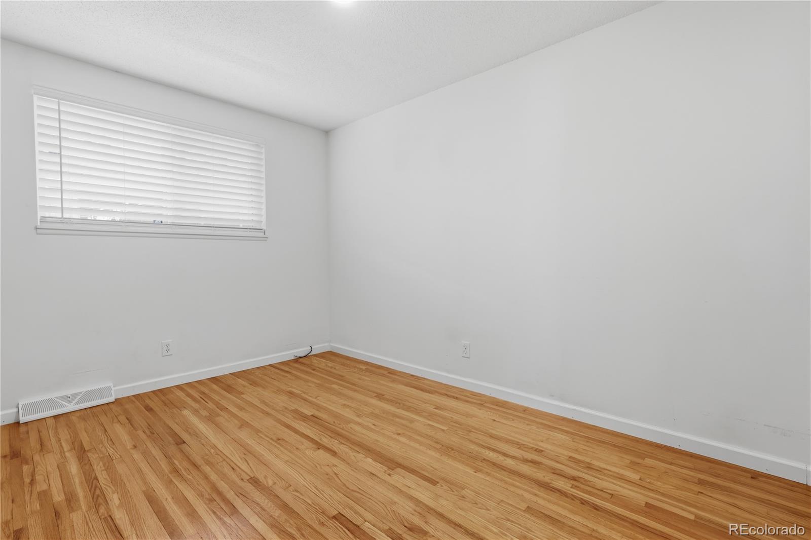 MLS Image #17 for 4040  kalamath street,denver, Colorado