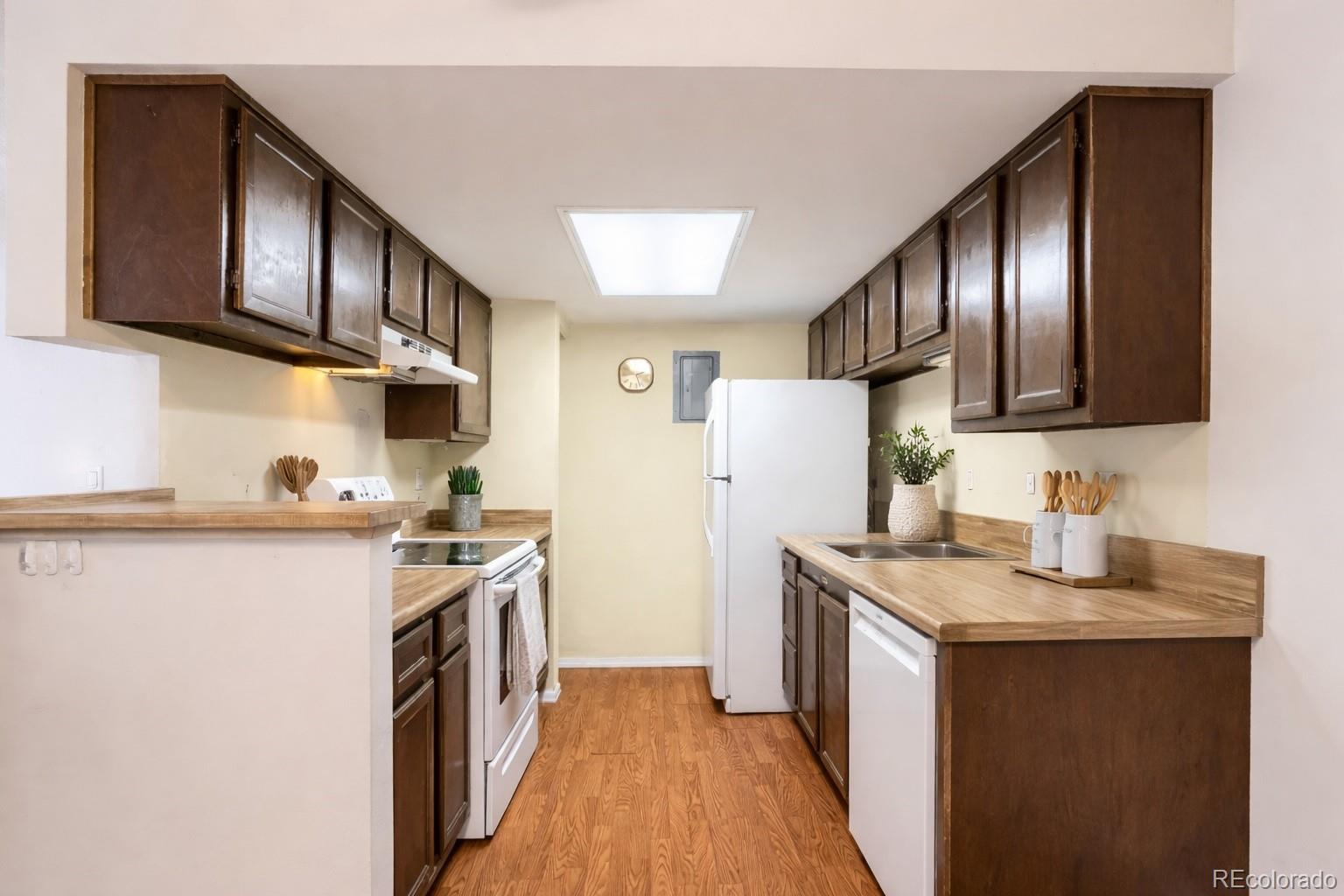MLS Image #5 for 13241 e asbury drive,aurora, Colorado