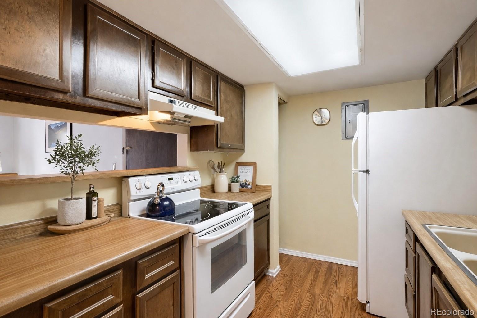 MLS Image #6 for 13241 e asbury drive,aurora, Colorado