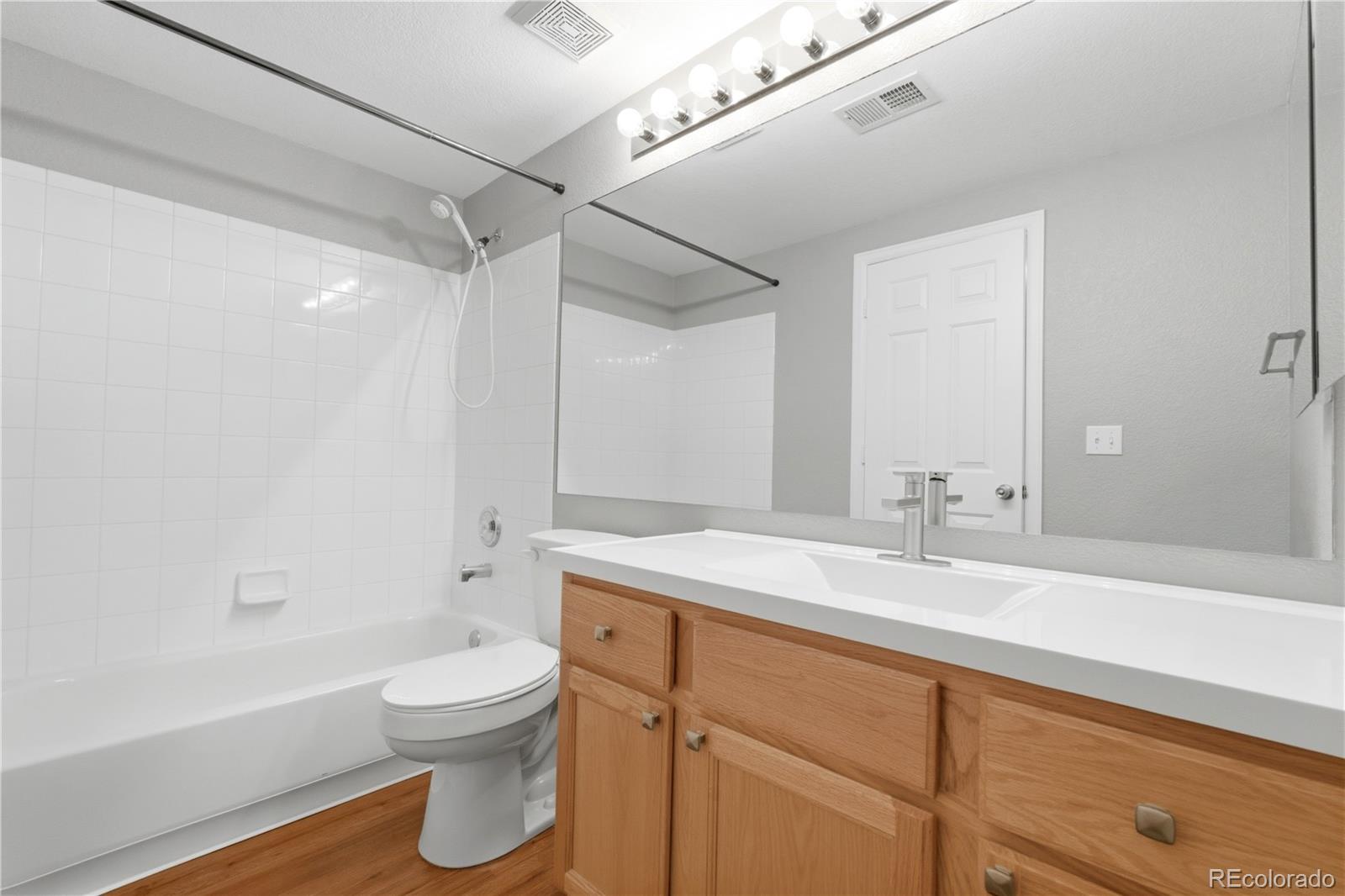 MLS Image #10 for 1155 s alton street,denver, Colorado