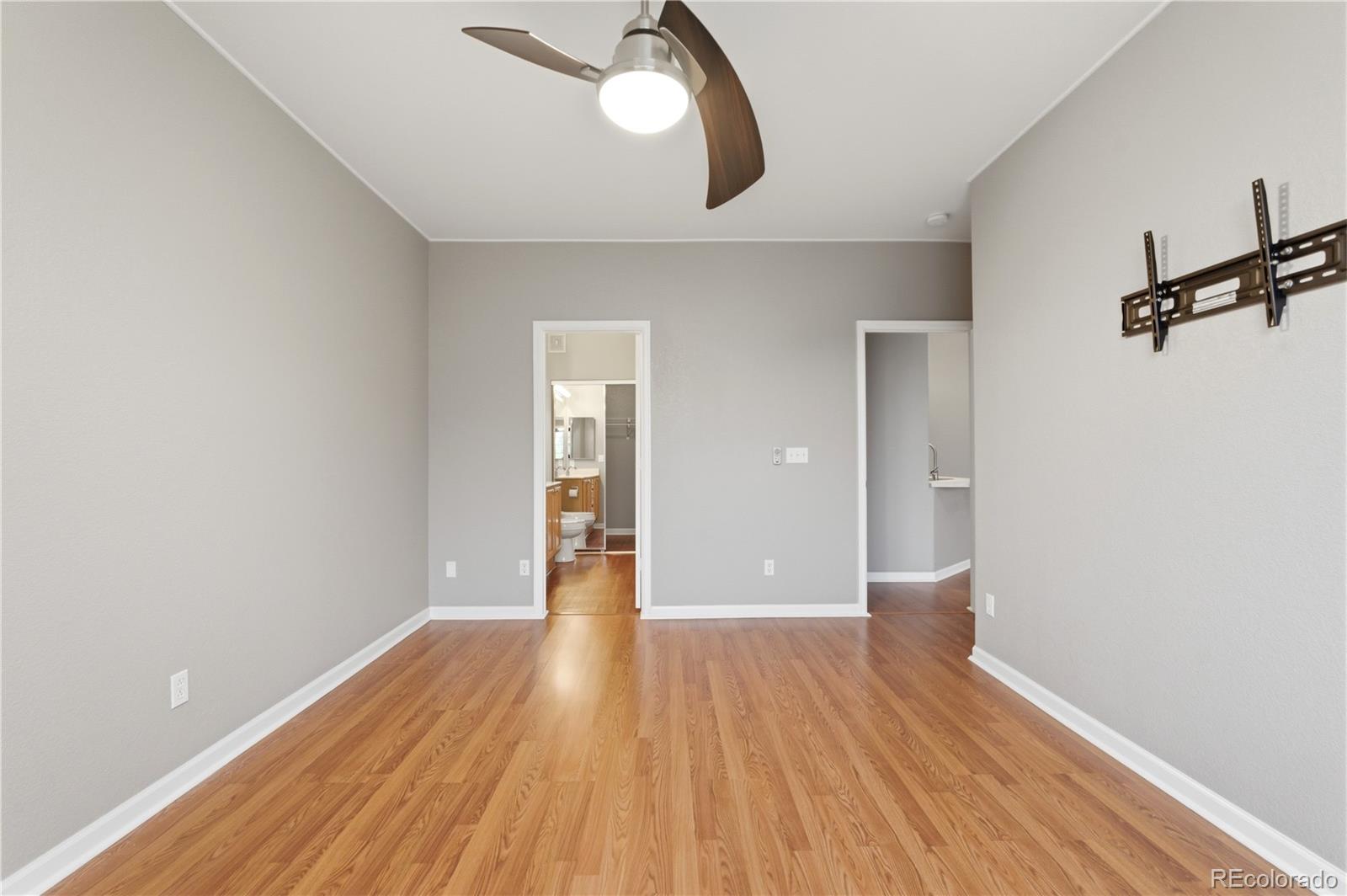 MLS Image #16 for 1155 s alton street,denver, Colorado