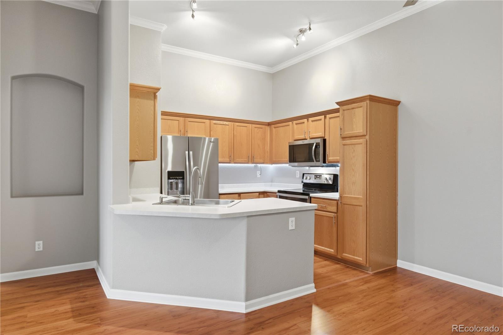 MLS Image #3 for 1155 s alton street,denver, Colorado