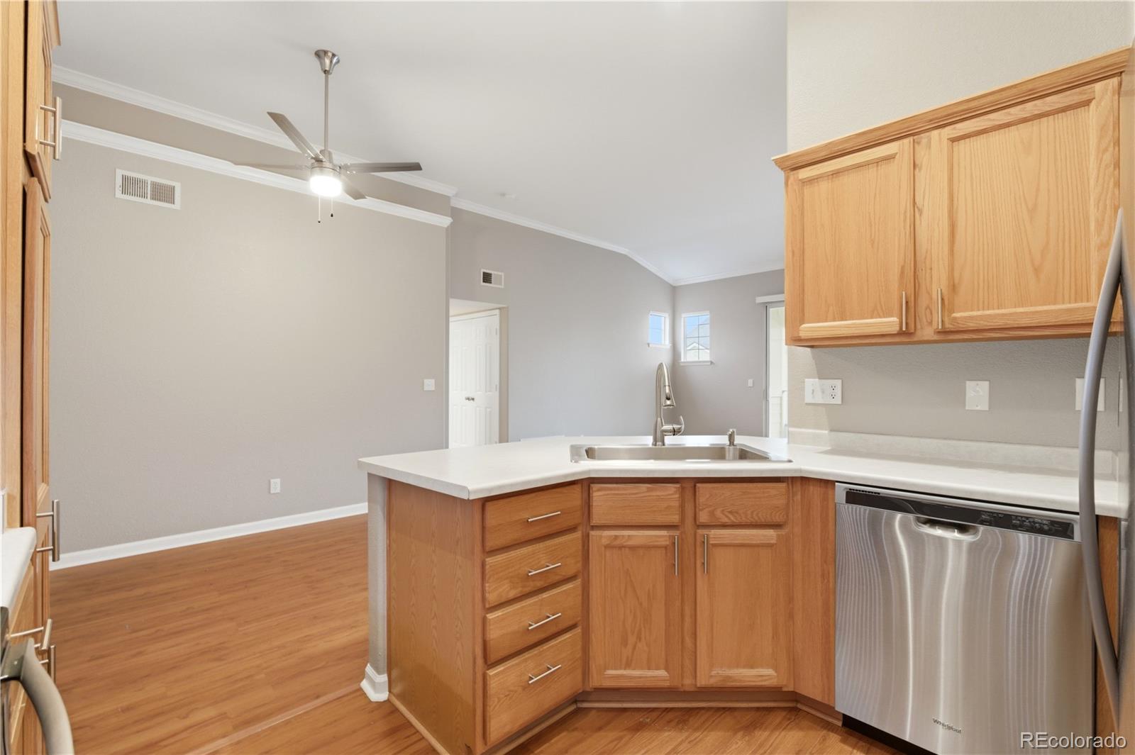 MLS Image #5 for 1155 s alton street,denver, Colorado