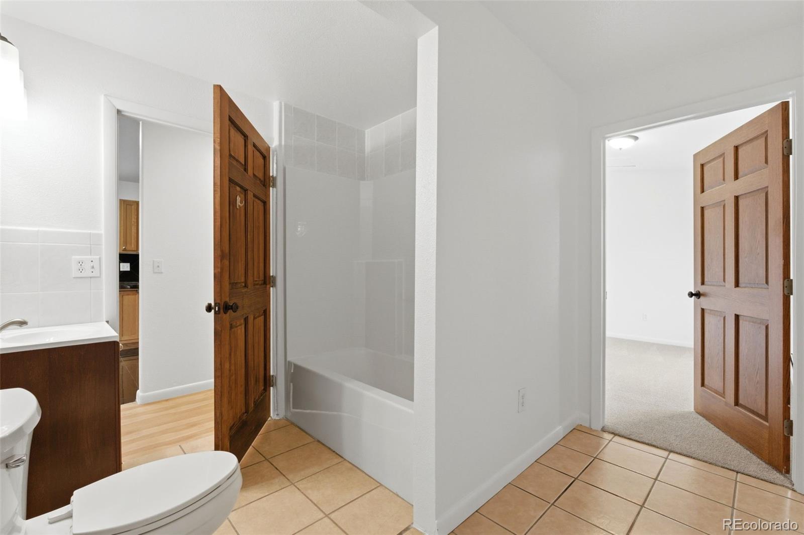 MLS Image #18 for 3921 e 26th avenue parkway,denver, Colorado