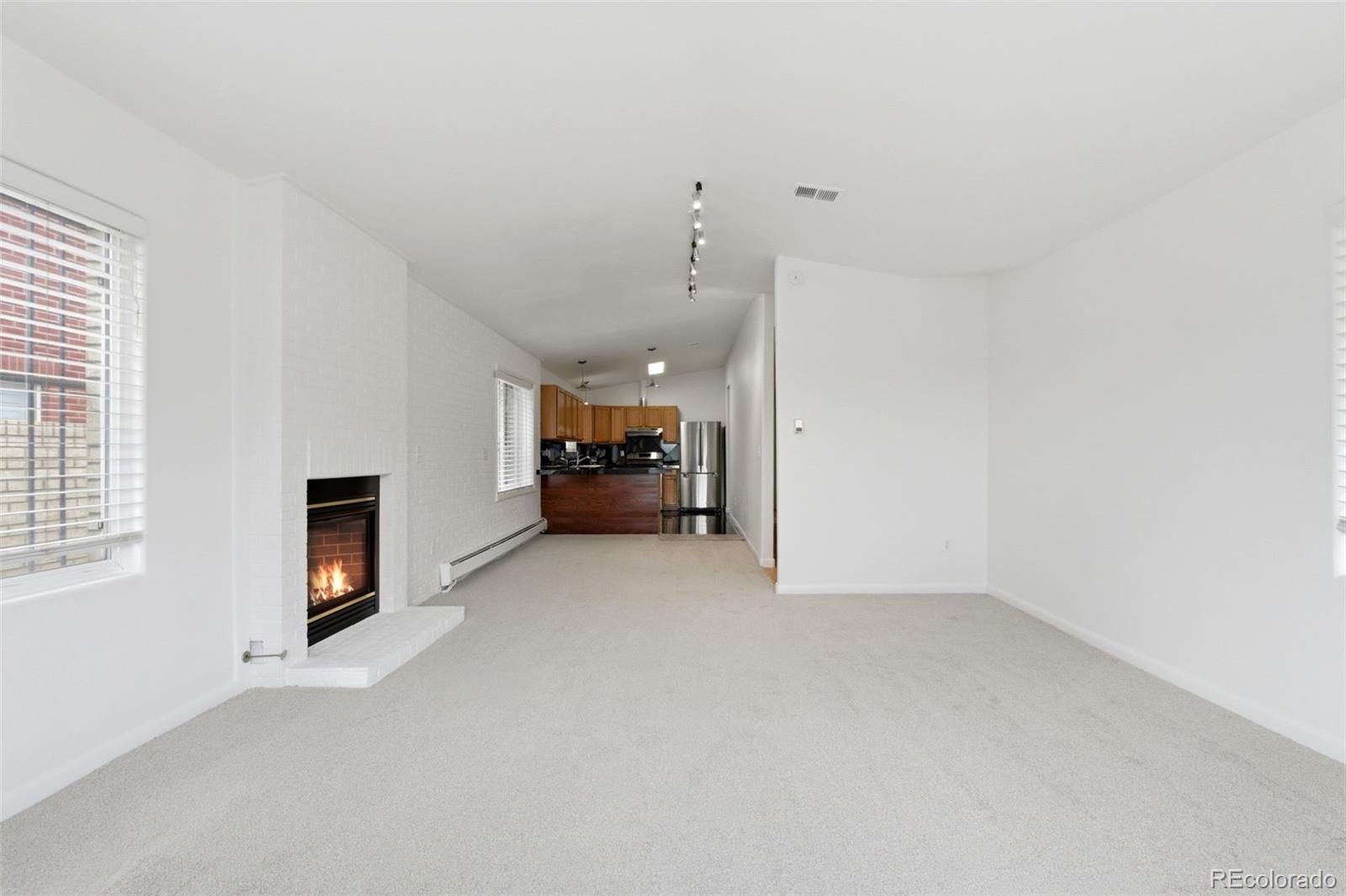 MLS Image #3 for 3921 e 26th avenue parkway,denver, Colorado