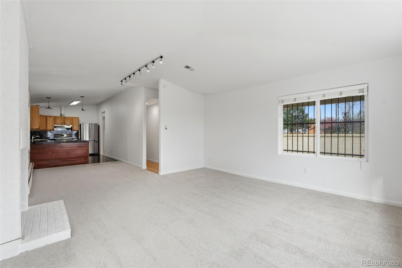 MLS Image #4 for 3921 e 26th avenue parkway,denver, Colorado