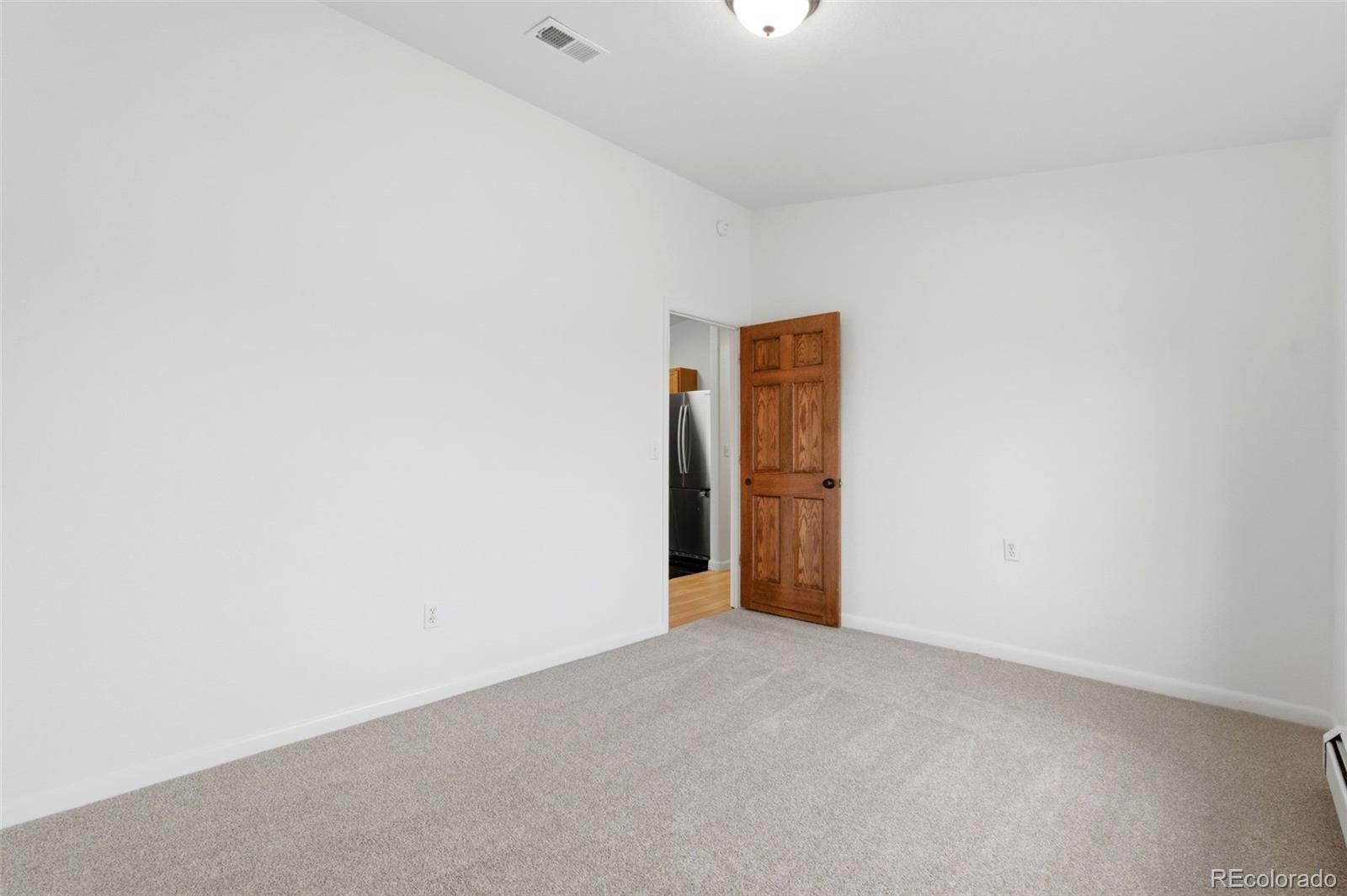 MLS Image #9 for 3921 e 26th avenue parkway,denver, Colorado