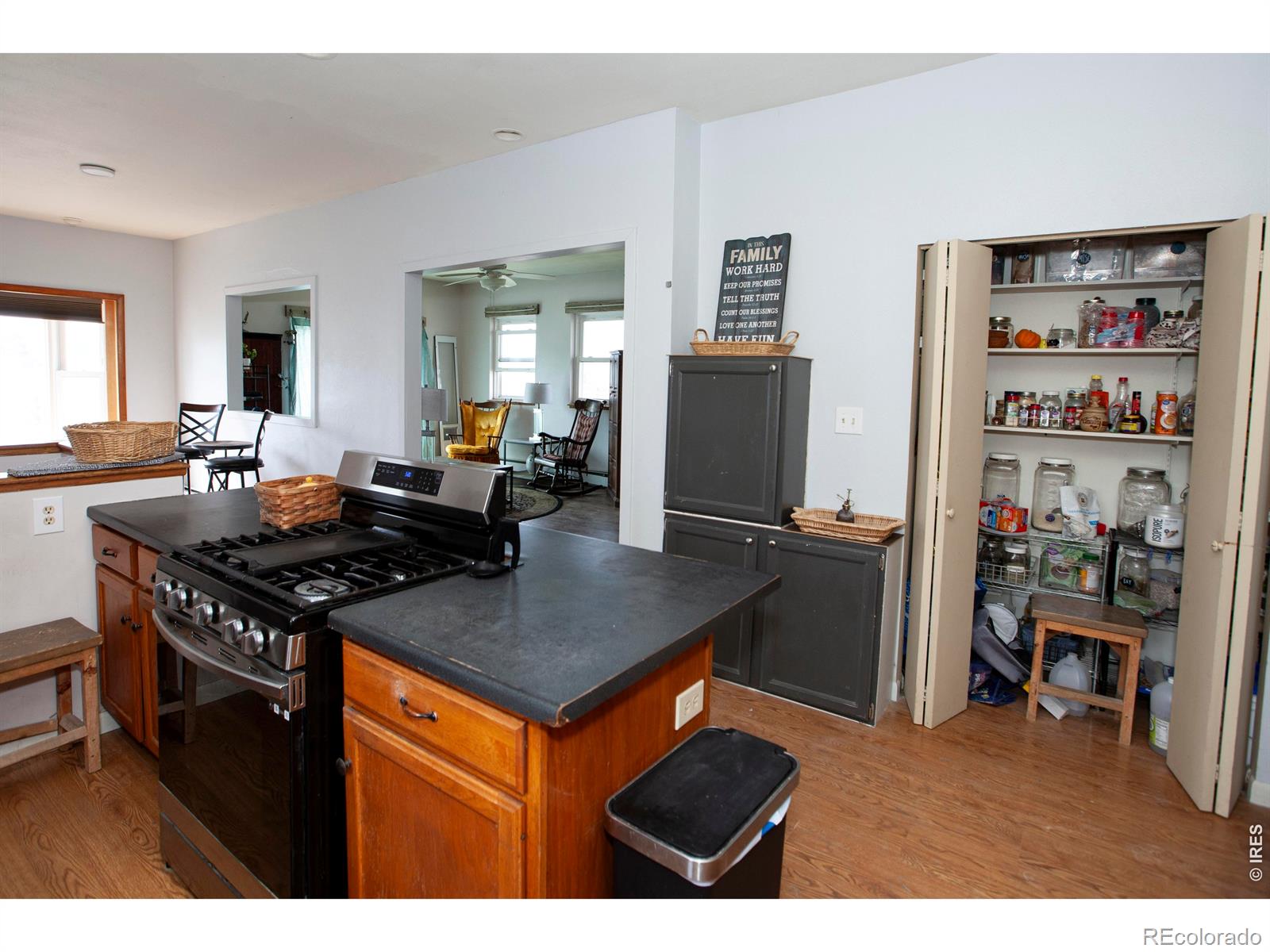 MLS Image #14 for 608 n logan avenue,fleming, Colorado