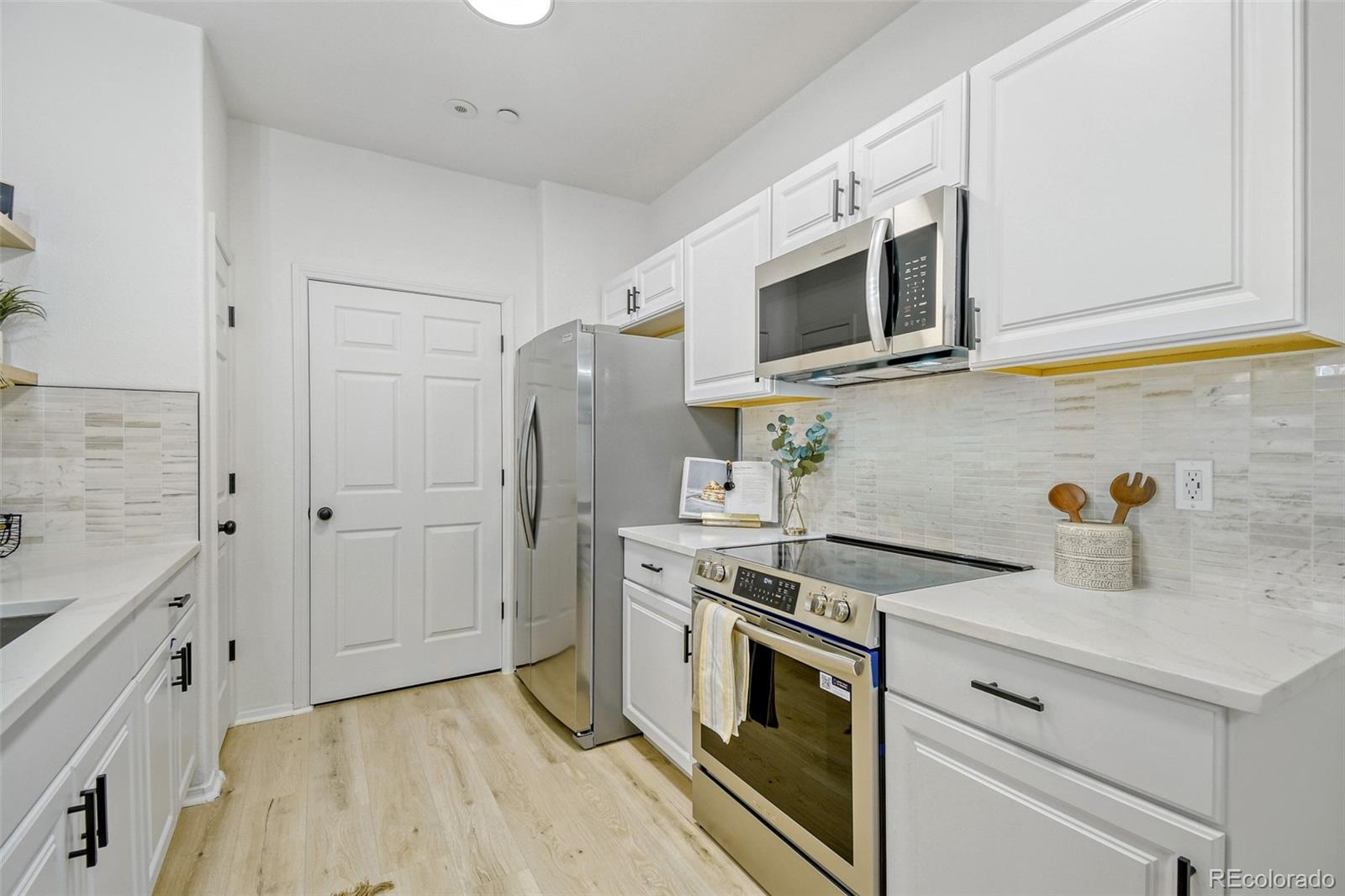 MLS Image #10 for 12711  colorado boulevard,thornton, Colorado