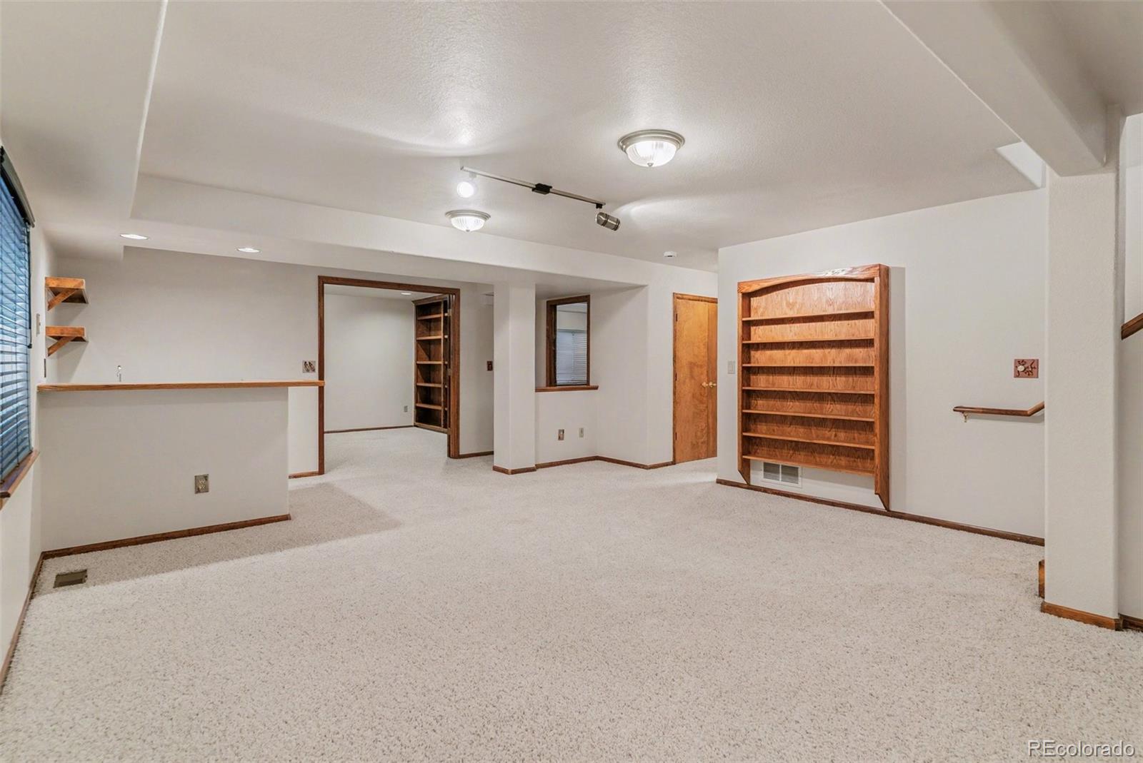 MLS Image #19 for 9657 w peakview drive,littleton, Colorado