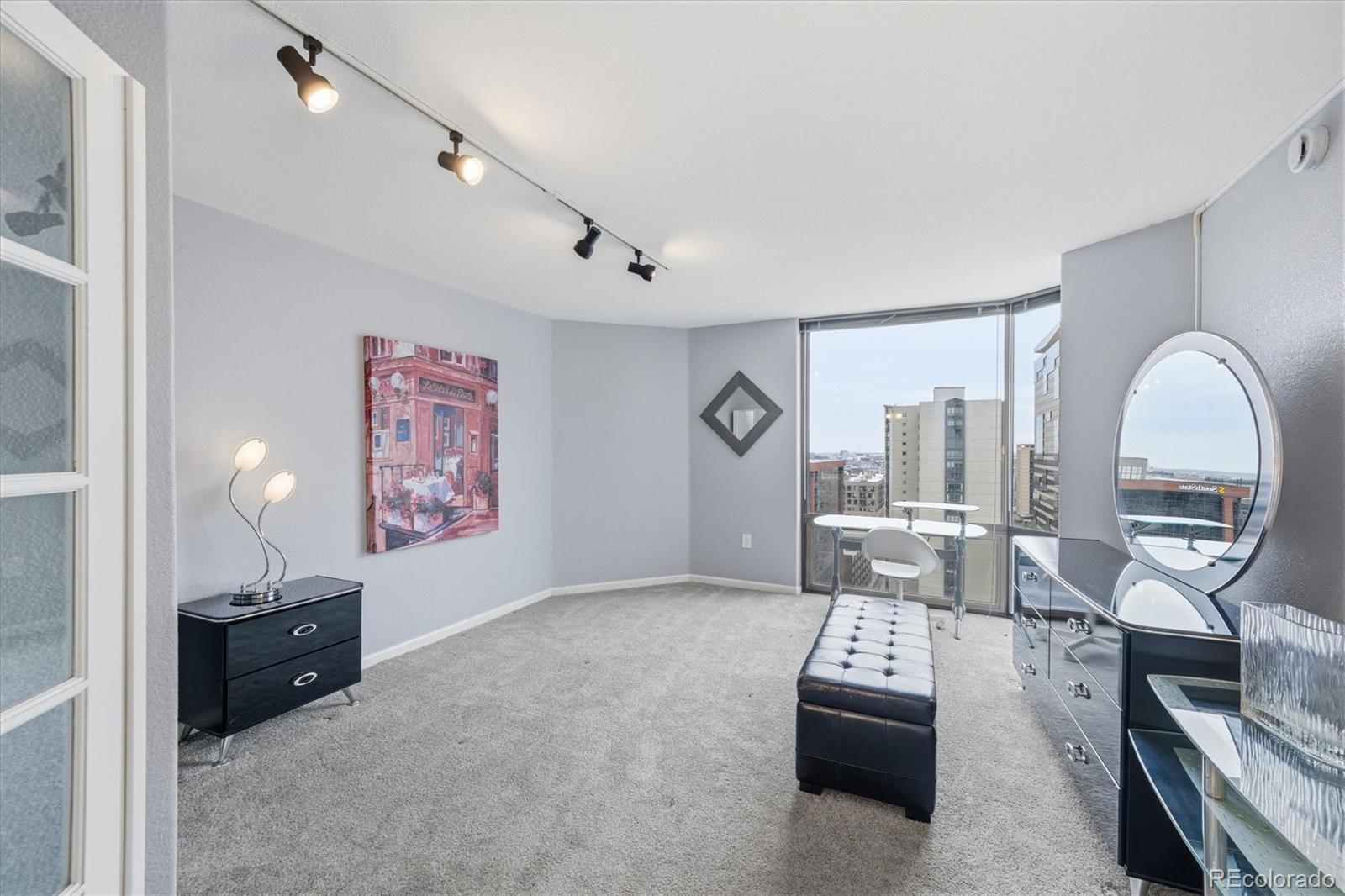 MLS Image #15 for 1625  larimer street 2106,denver, Colorado