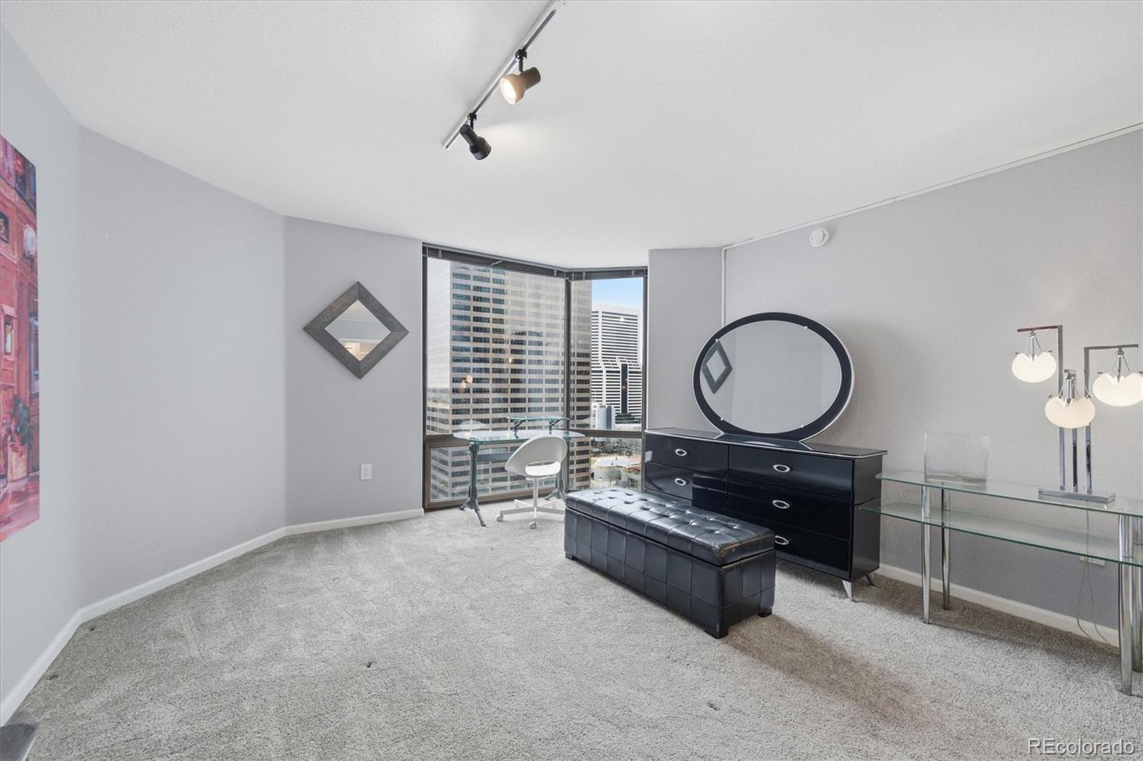 MLS Image #16 for 1625  larimer street 2106,denver, Colorado
