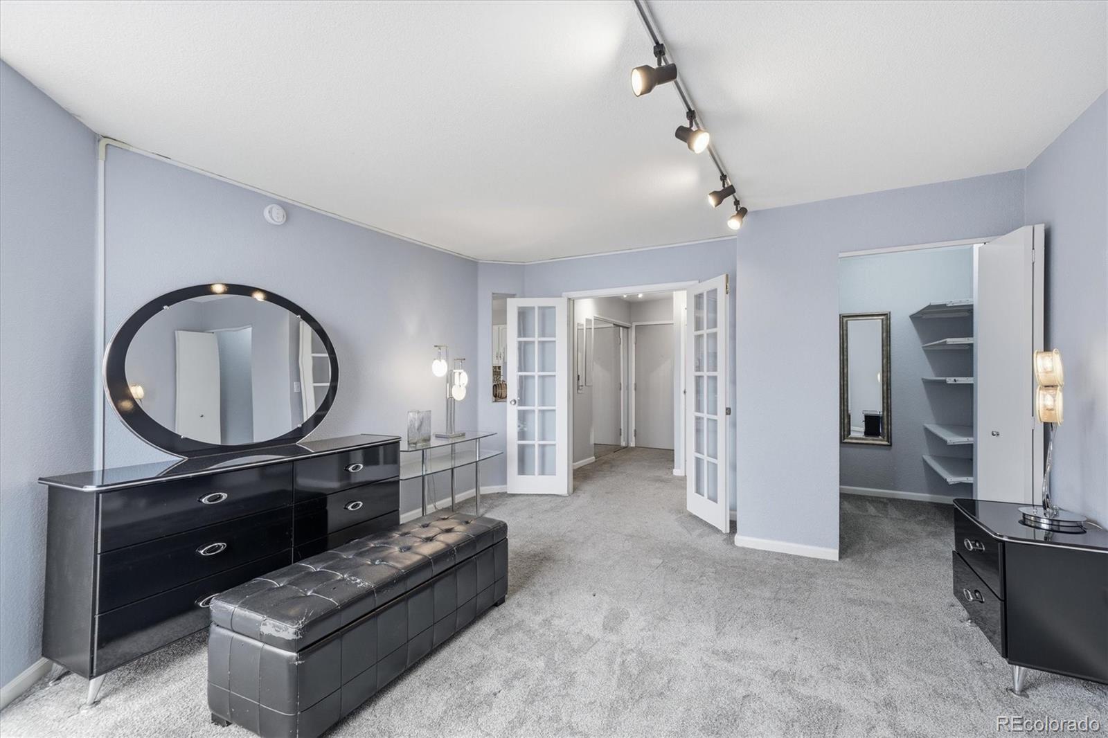MLS Image #17 for 1625  larimer street 2106,denver, Colorado