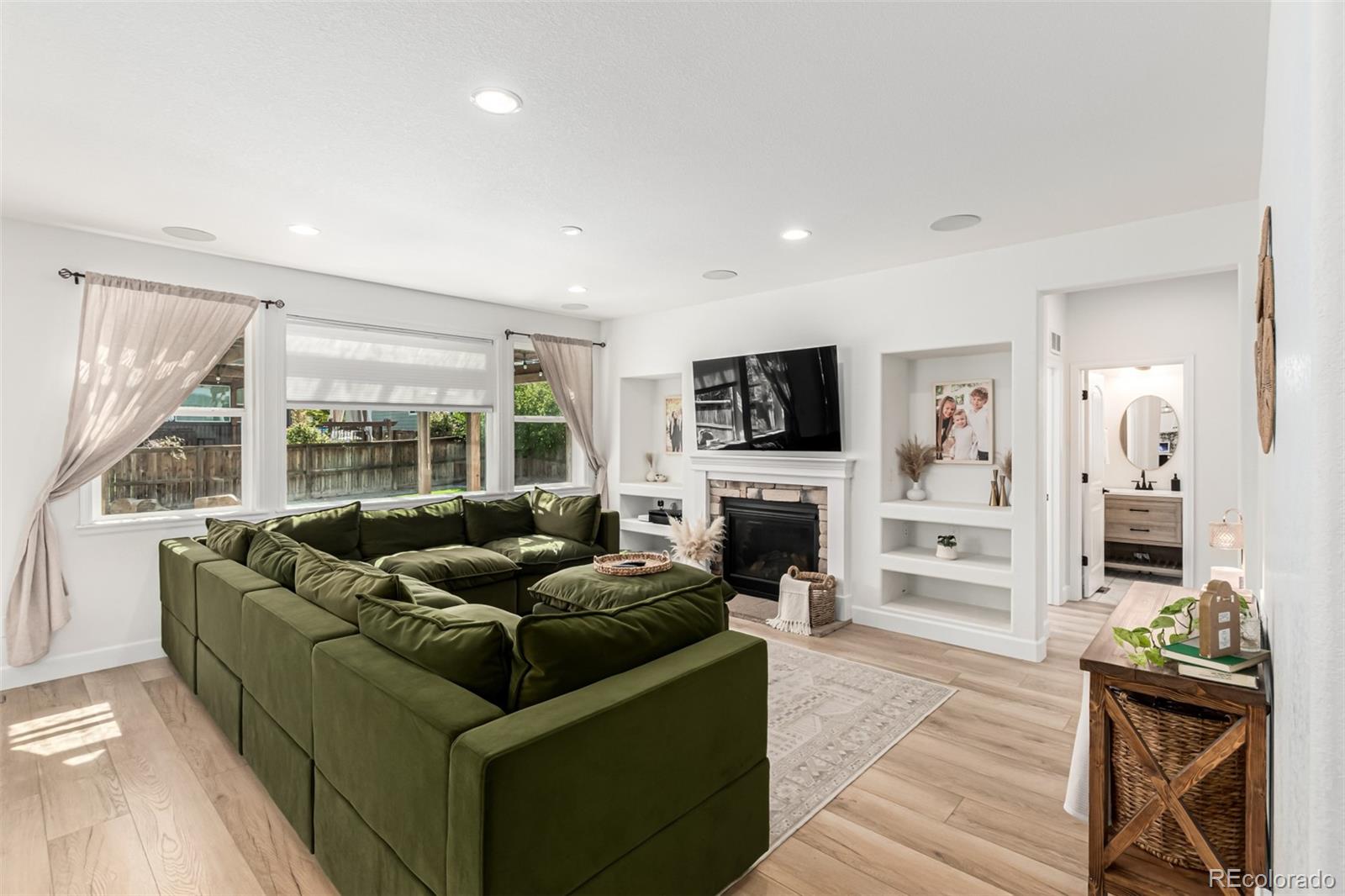 MLS Image #5 for 11660  ouray street,commerce city, Colorado