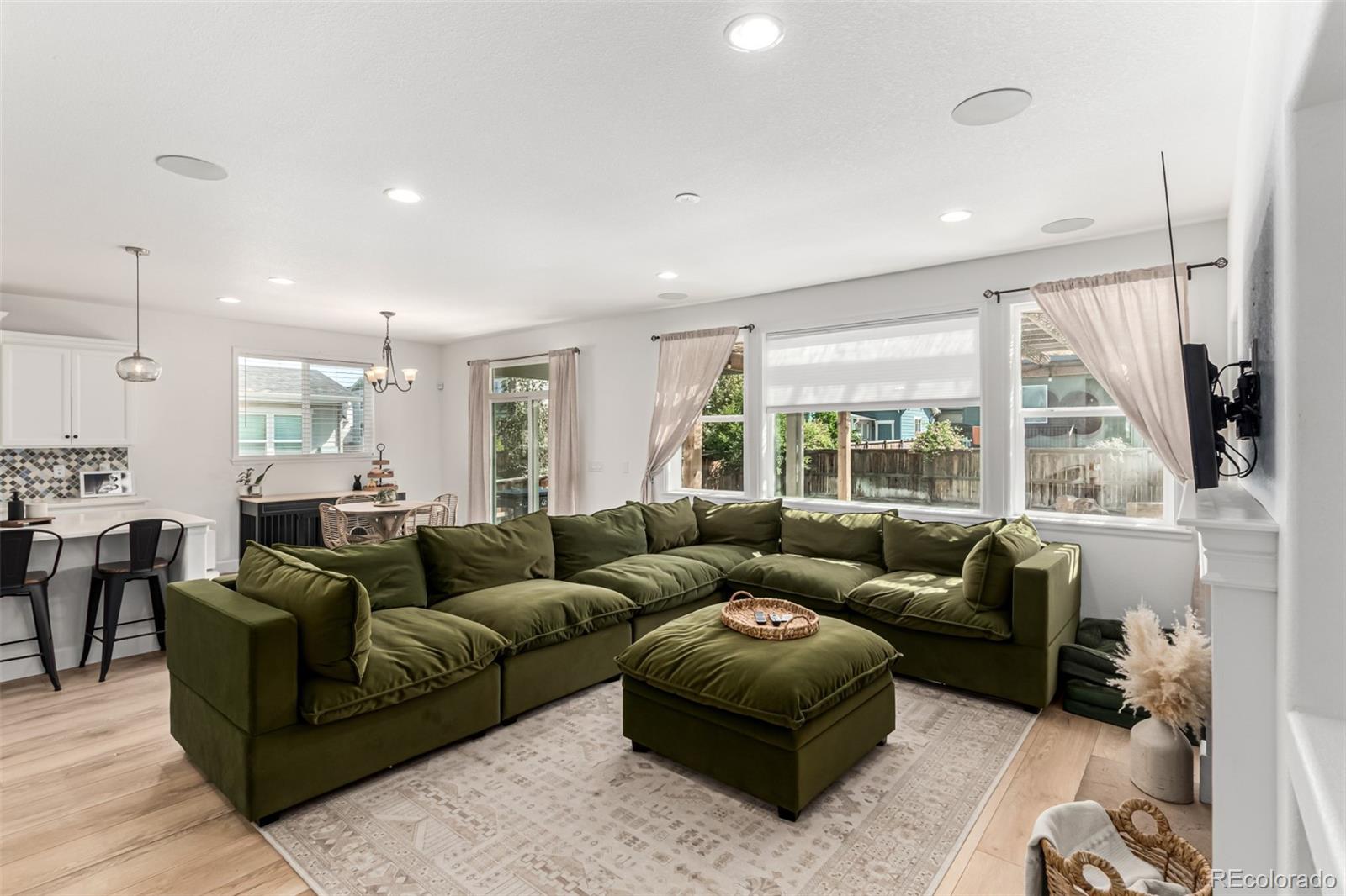 MLS Image #6 for 11660  ouray street,commerce city, Colorado