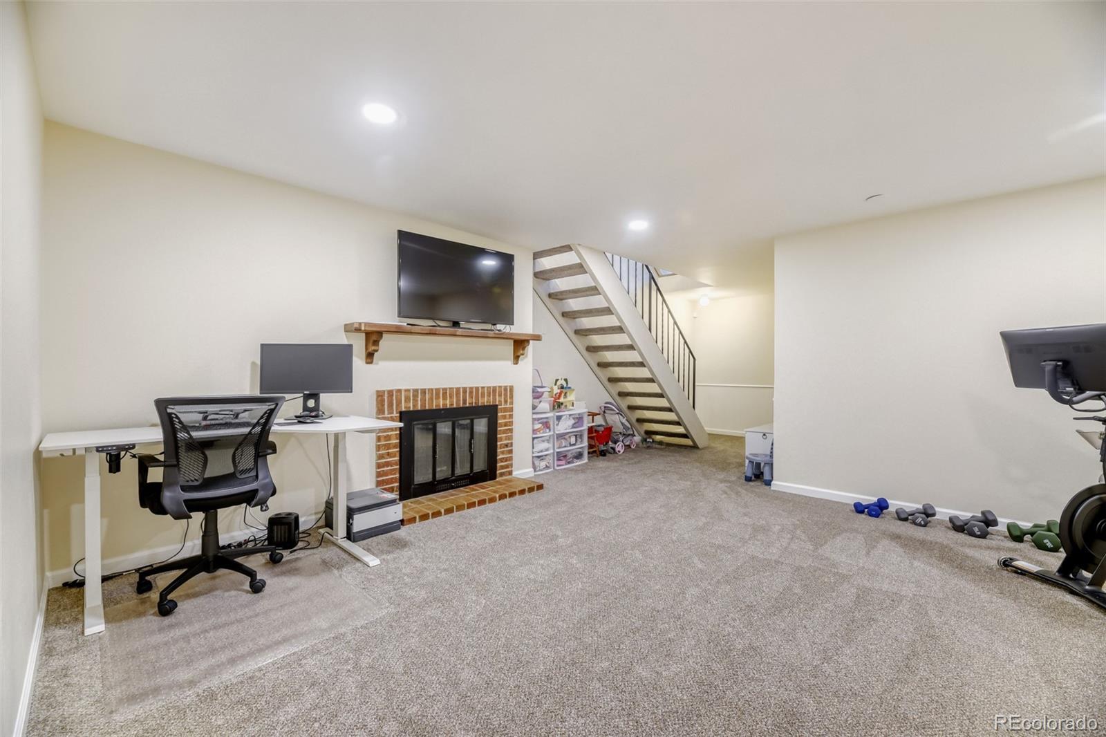 MLS Image #19 for 4521 w ponds circle,littleton, Colorado