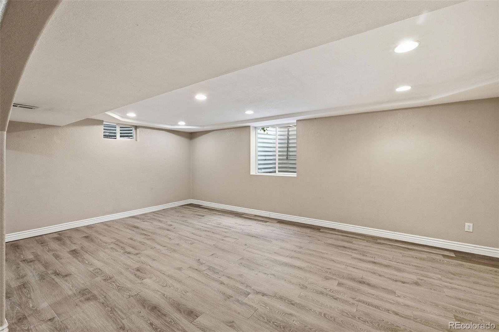 MLS Image #24 for 1042 s holland court,lakewood, Colorado