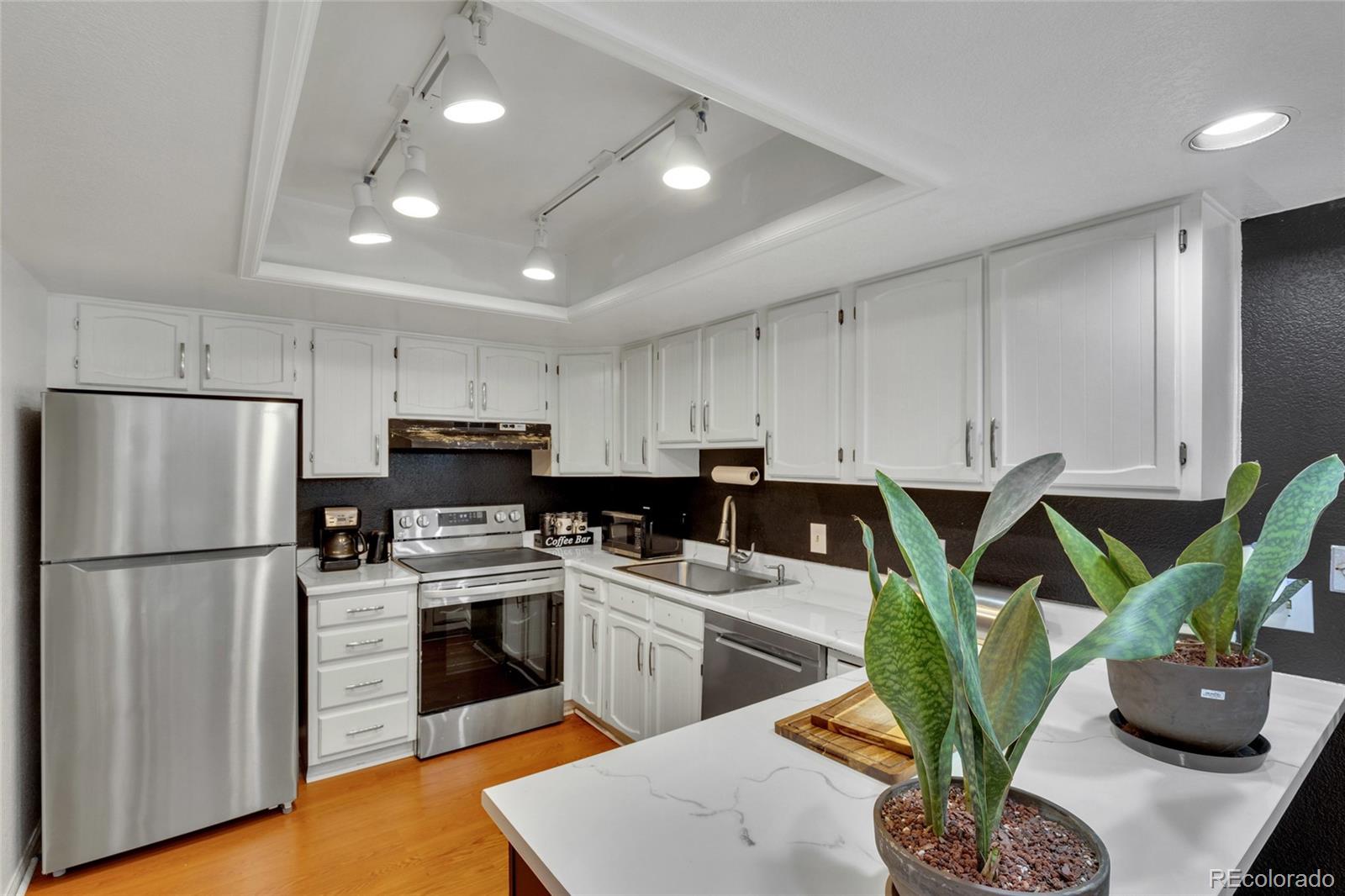 MLS Image #7 for 15491 e wyoming drive,aurora, Colorado