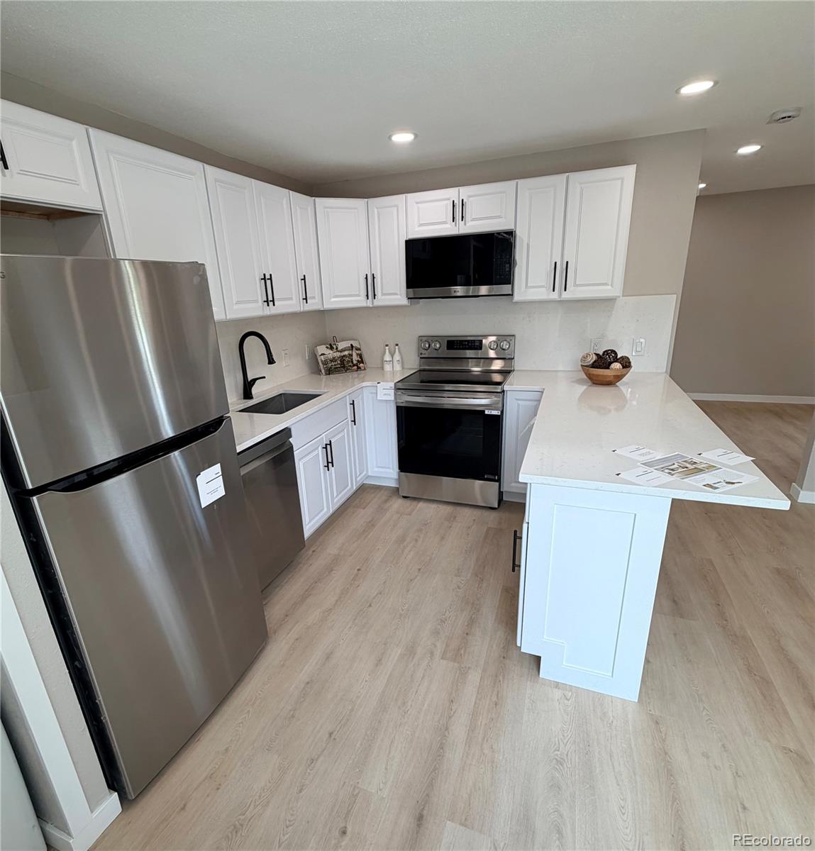 MLS Image #6 for 5250 s huron way,littleton, Colorado