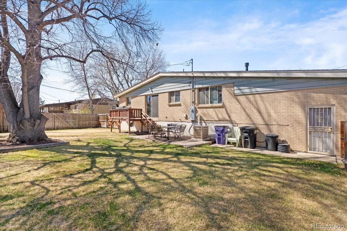 MLS Image #27 for 1800 s monaco parkway,denver, Colorado