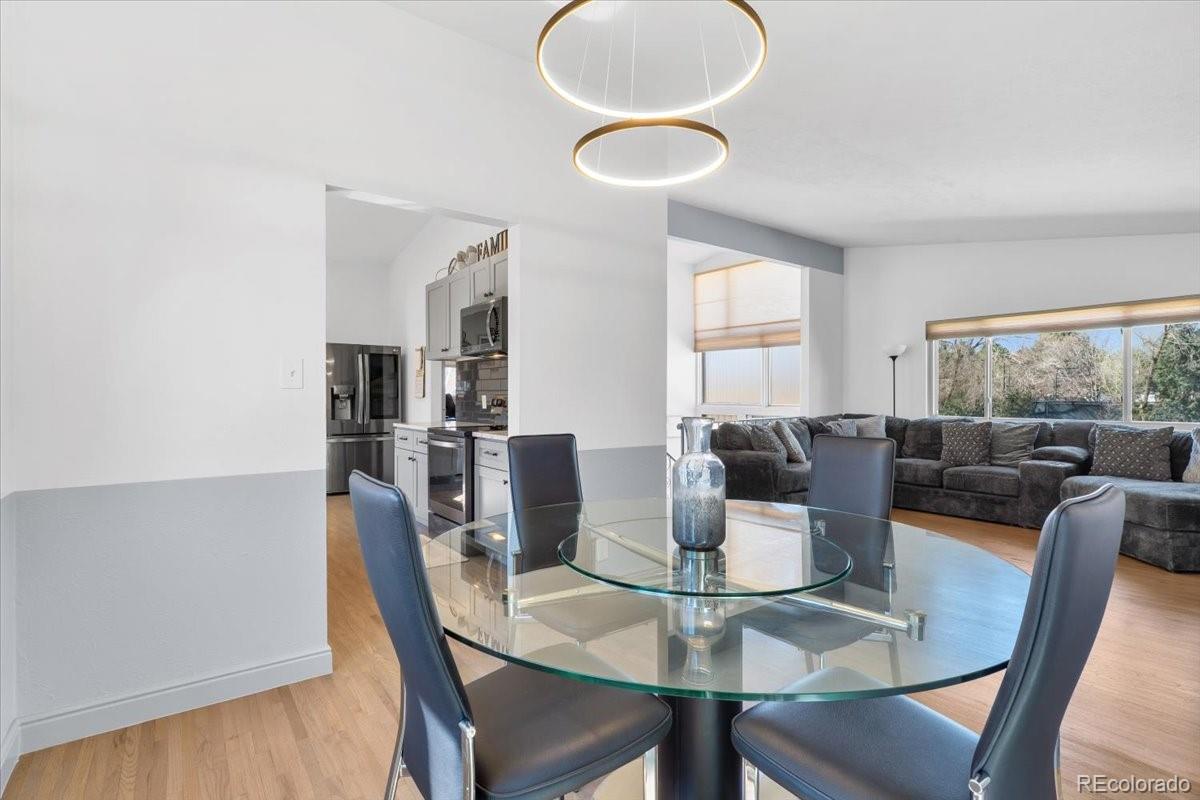MLS Image #7 for 1800 s monaco parkway,denver, Colorado