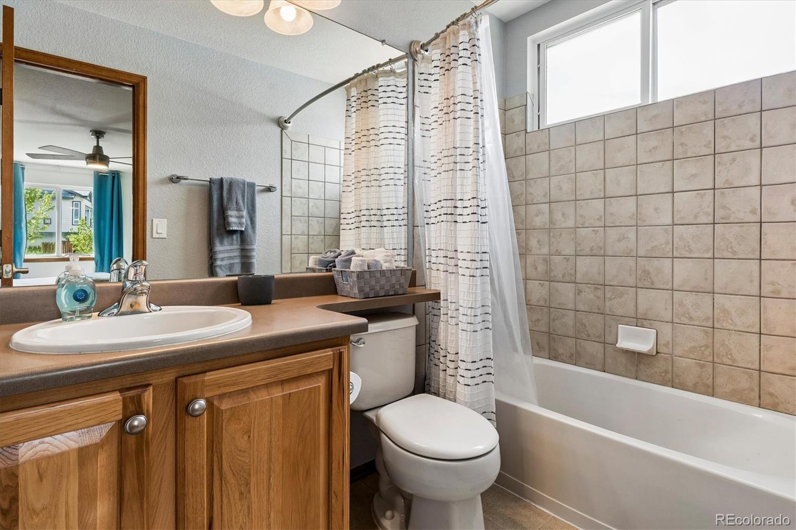 MLS Image #17 for 915  tarpan place,castle rock, Colorado