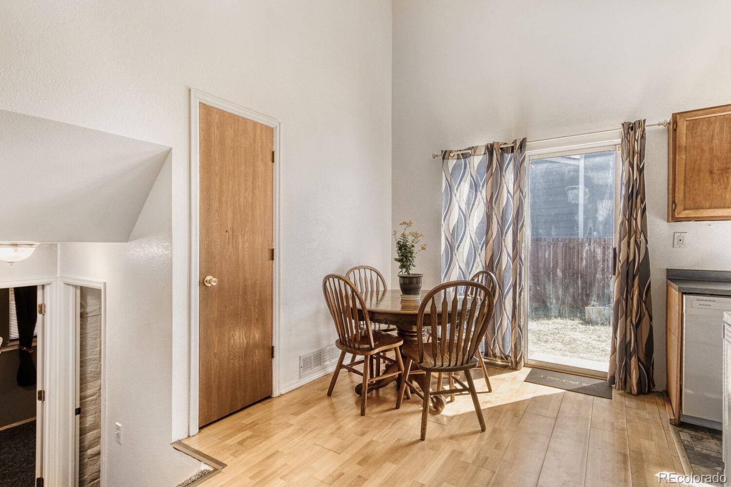 MLS Image #10 for 19335 e batavia place,aurora, Colorado