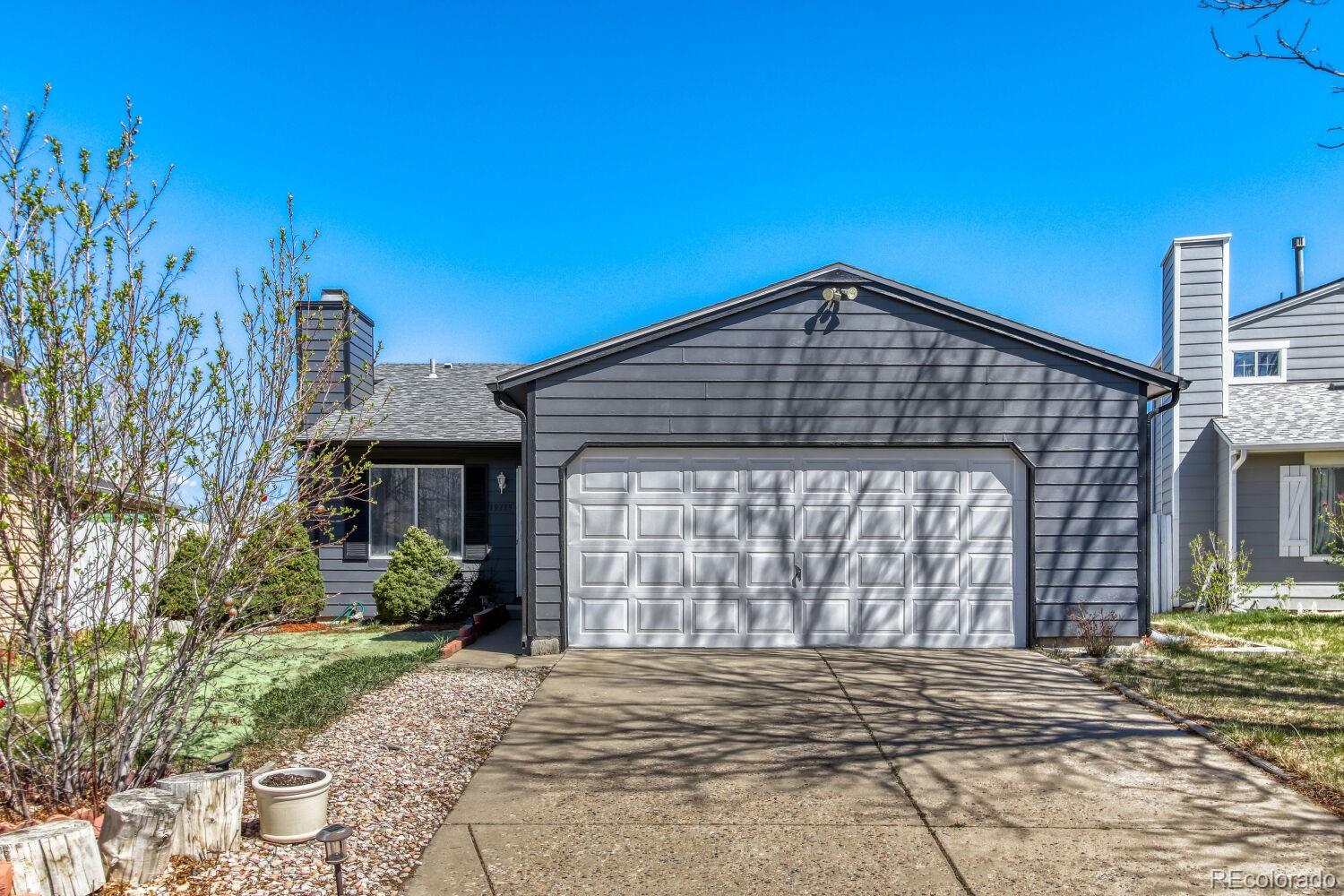 MLS Image #2 for 19335 e batavia place,aurora, Colorado