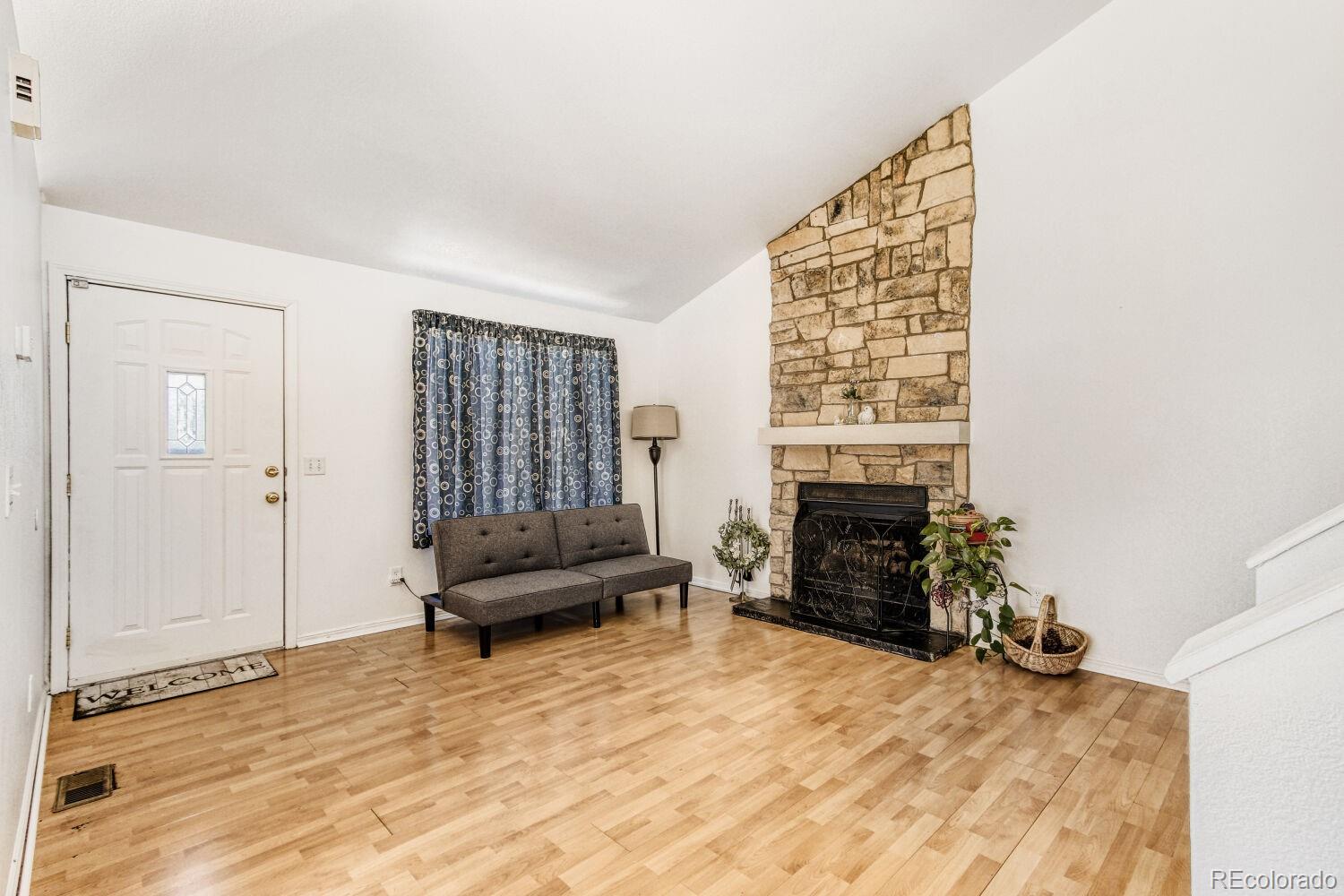 MLS Image #8 for 19335 e batavia place,aurora, Colorado