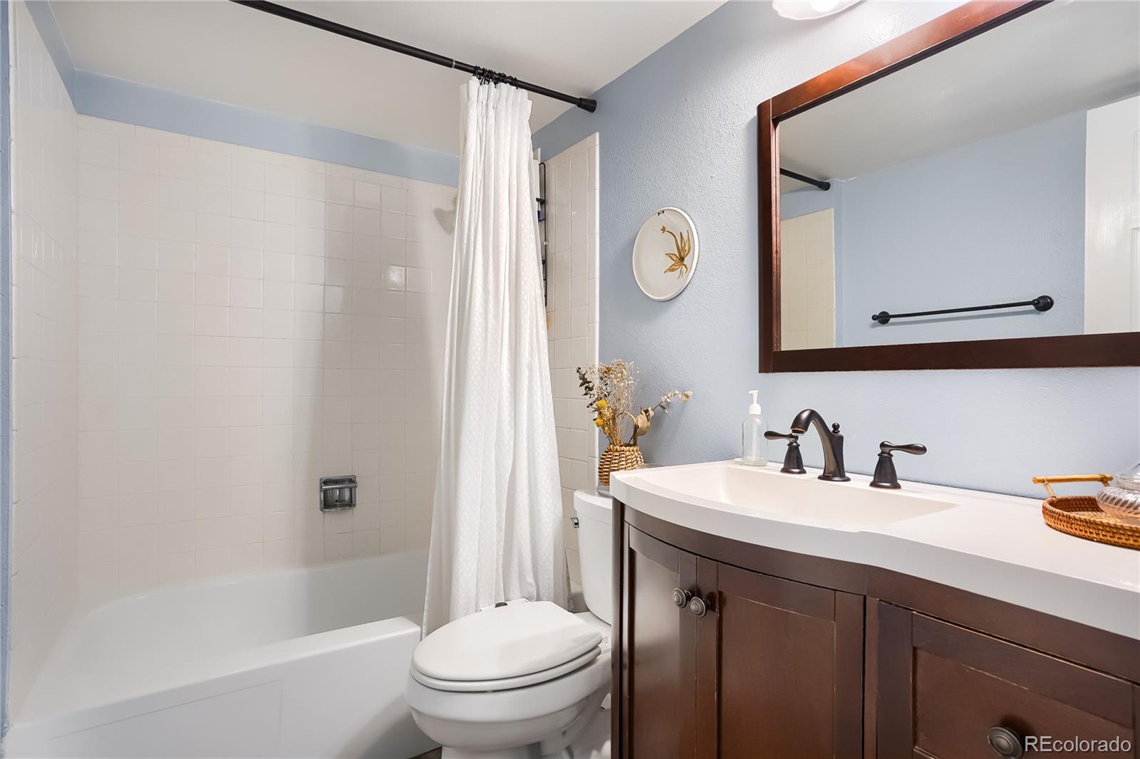 MLS Image #24 for 6735 e arizona avenue,denver, Colorado