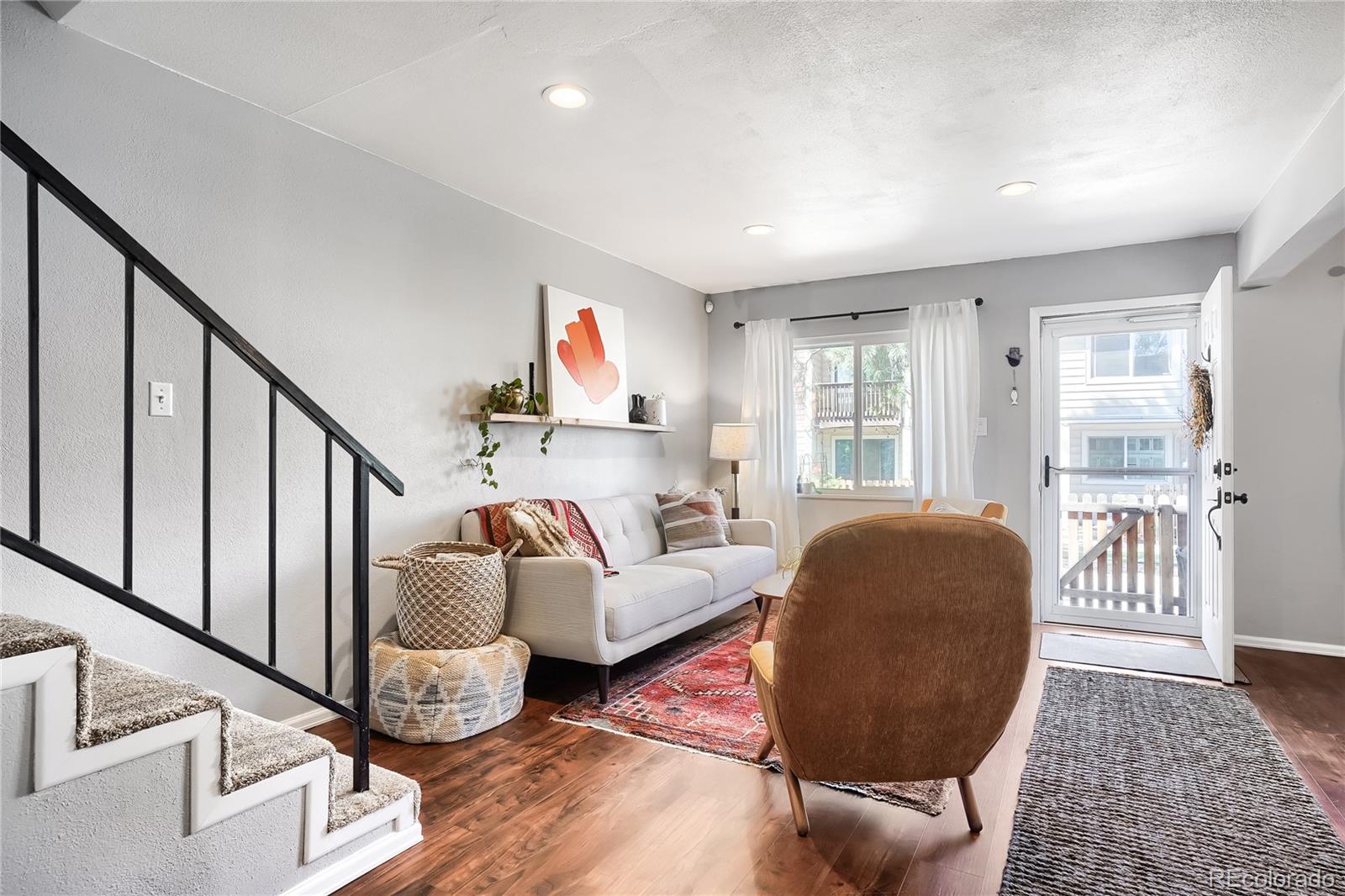 MLS Image #5 for 6735 e arizona avenue,denver, Colorado