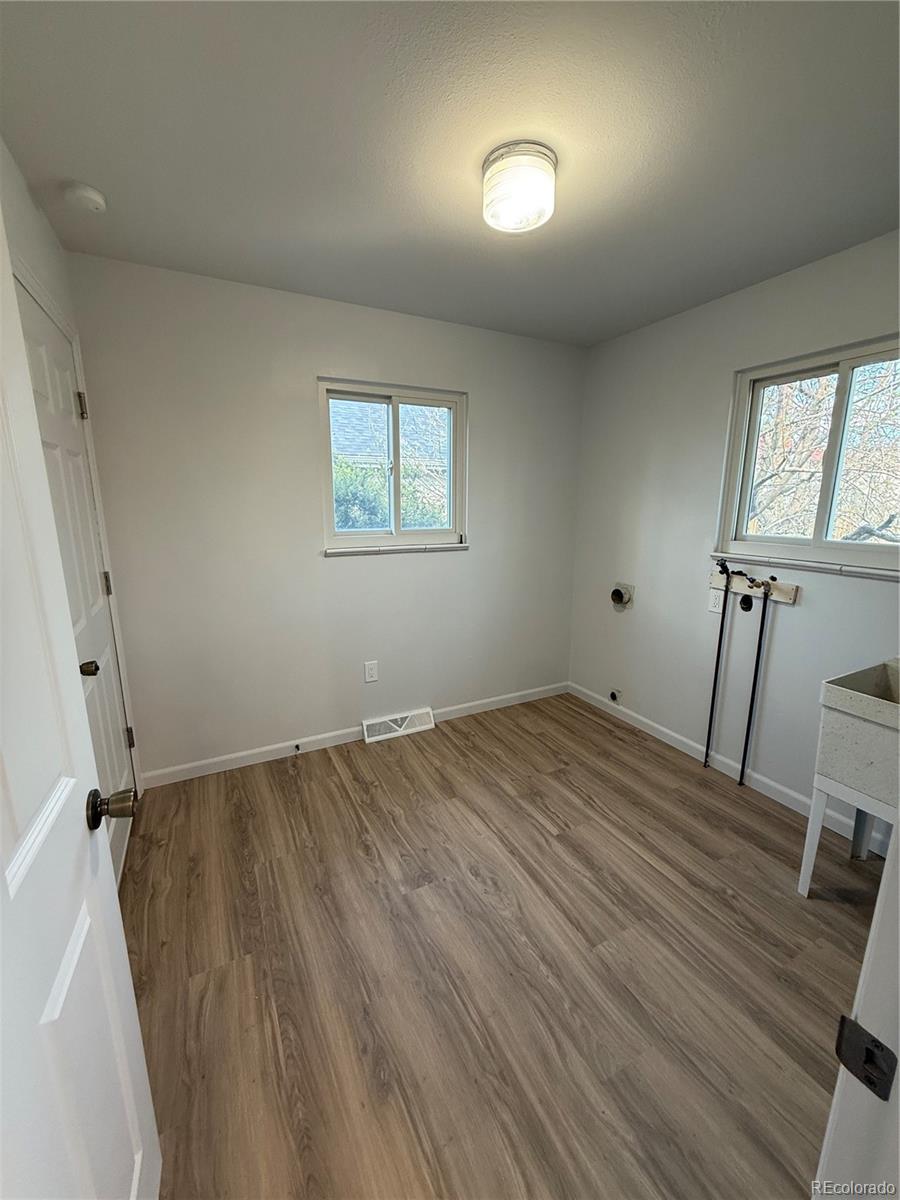 MLS Image #13 for 1654  longbranch street,strasburg, Colorado