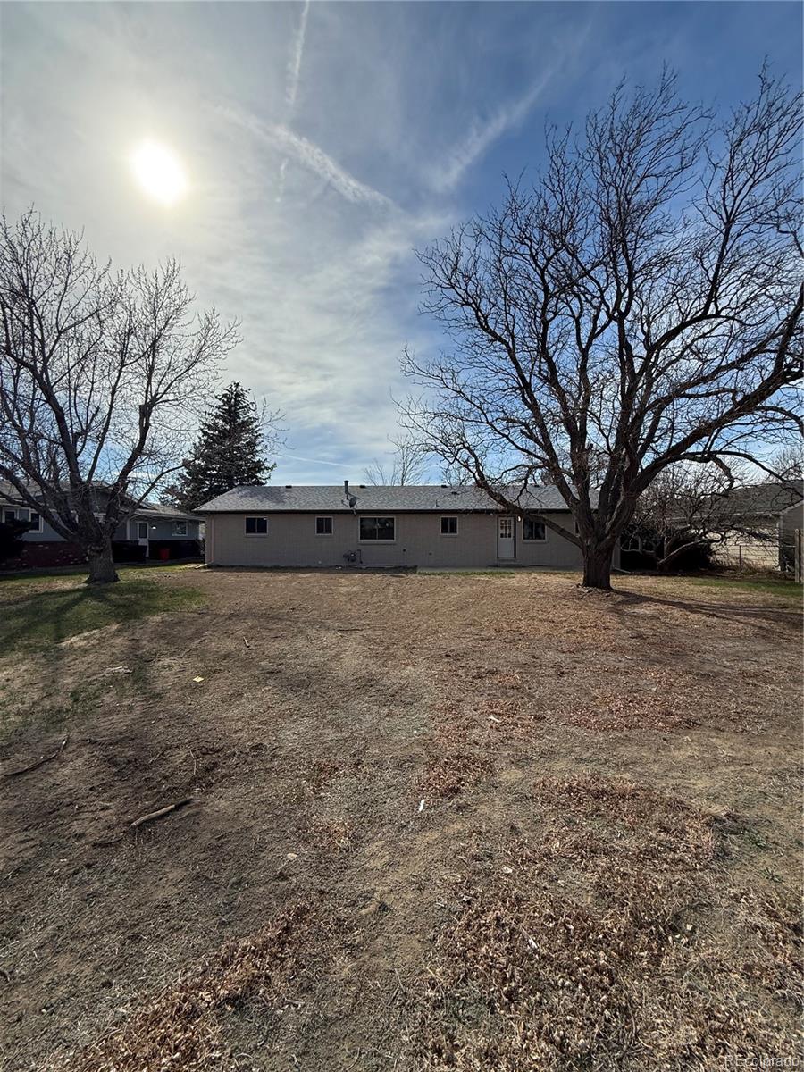 MLS Image #28 for 1654  longbranch street,strasburg, Colorado