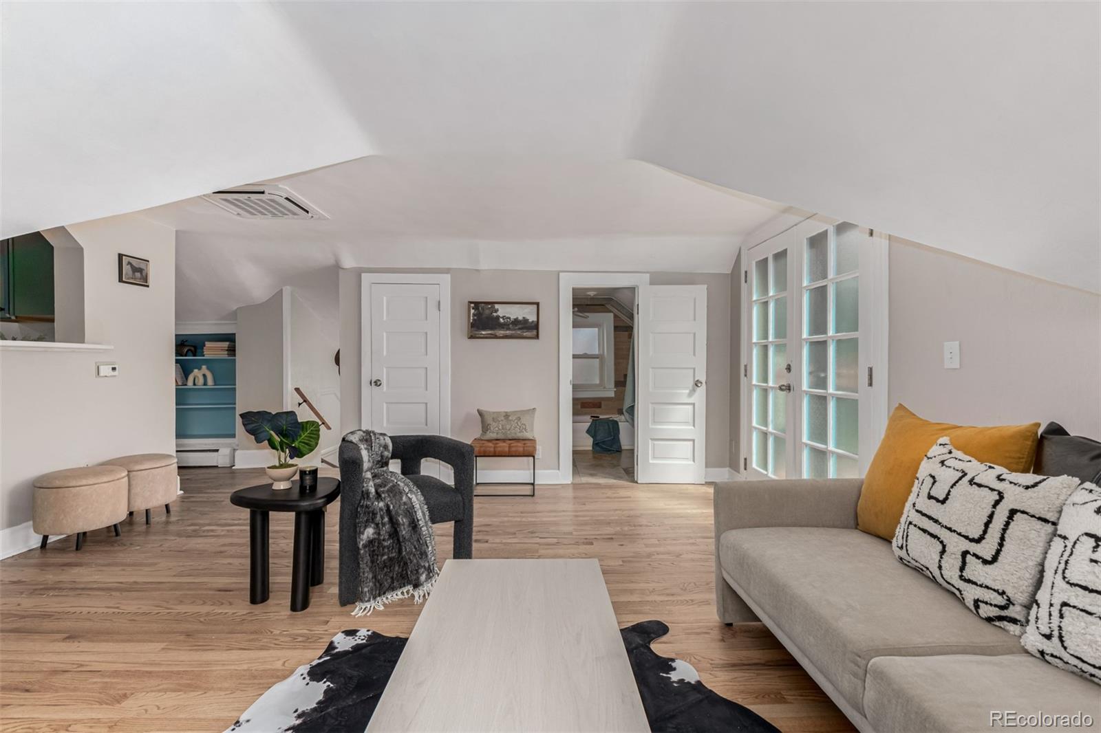 MLS Image #7 for 1130 n lafayette street,denver, Colorado