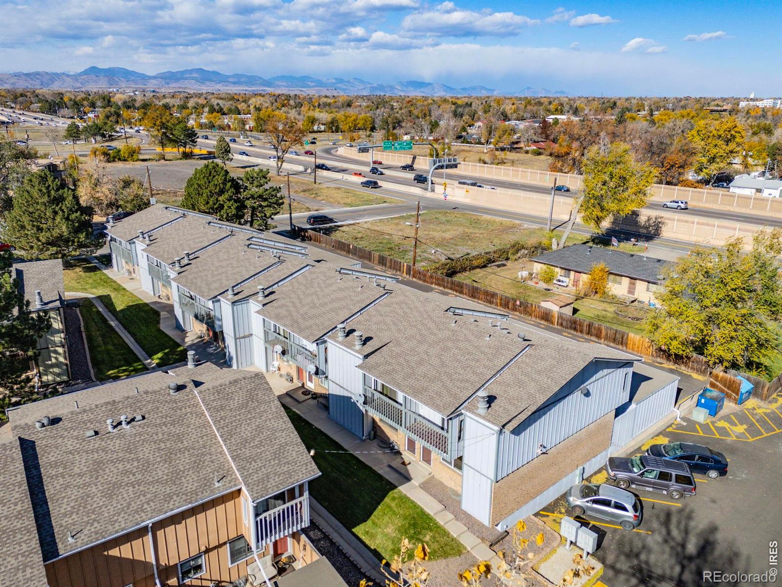 MLS Image #3 for 548  vance street,lakewood, Colorado